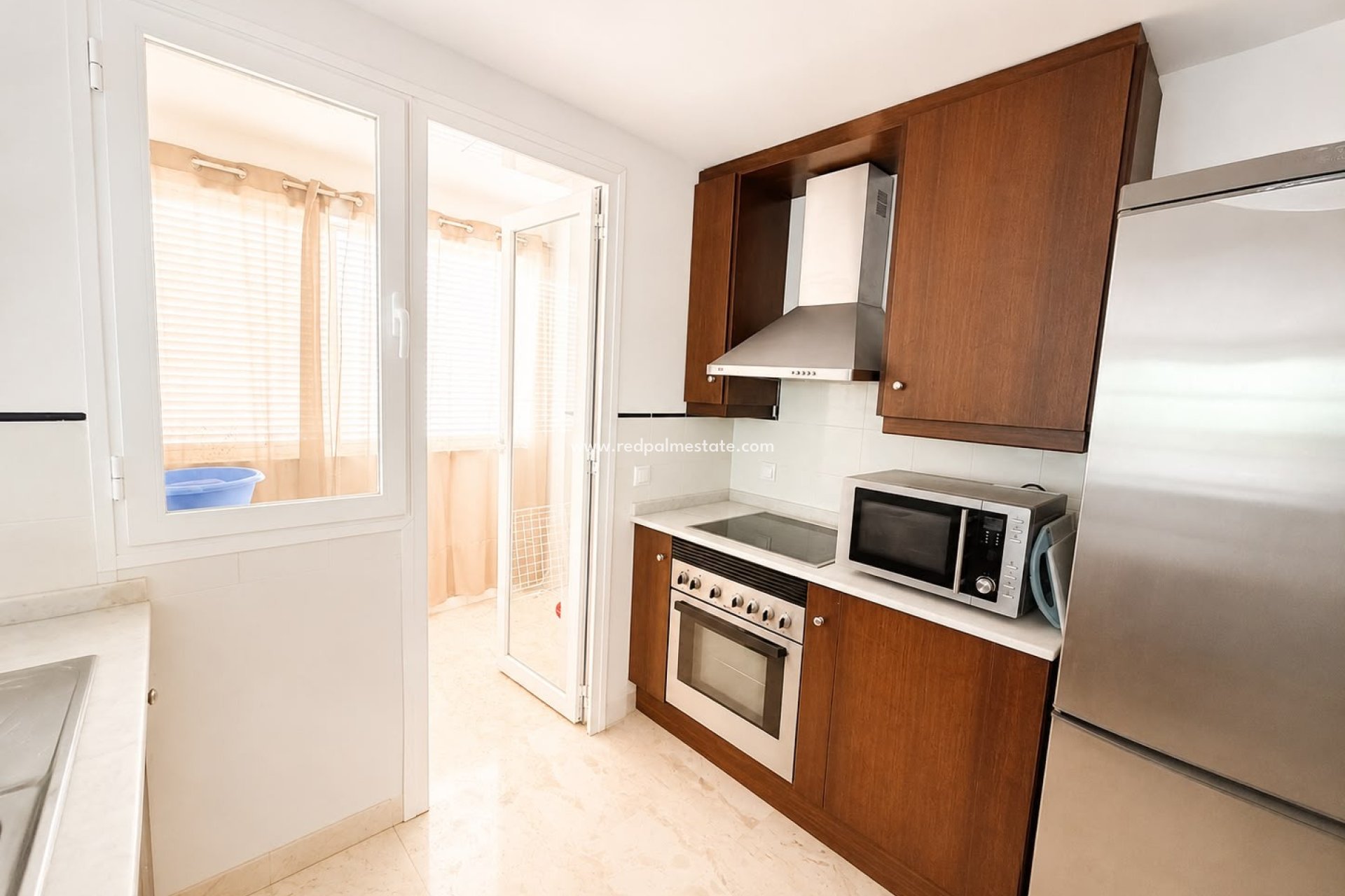 Revente - Appartement -
Torrevieja - Punta prima