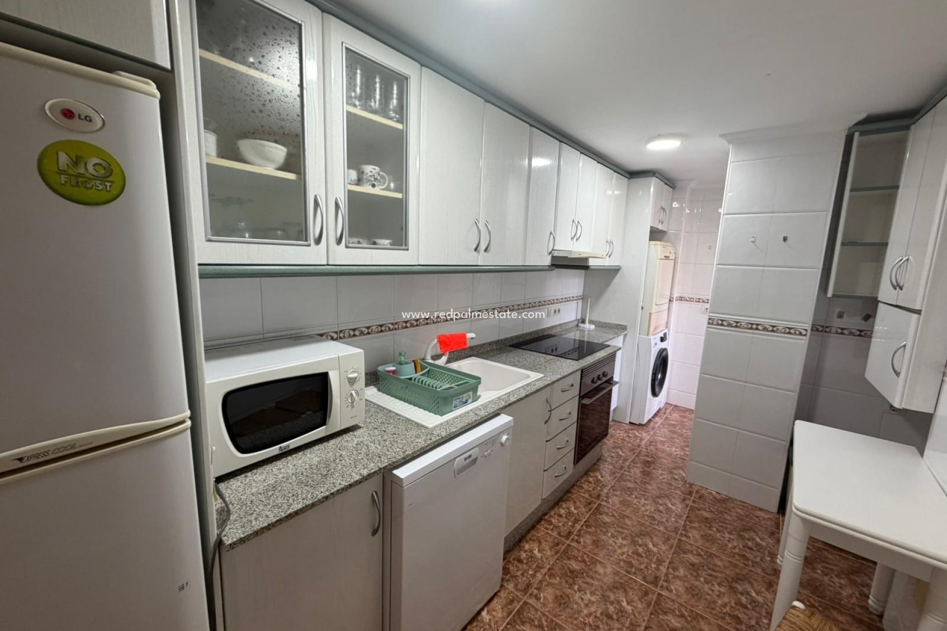 Revente - Appartement -
Torrevieja - Punta prima