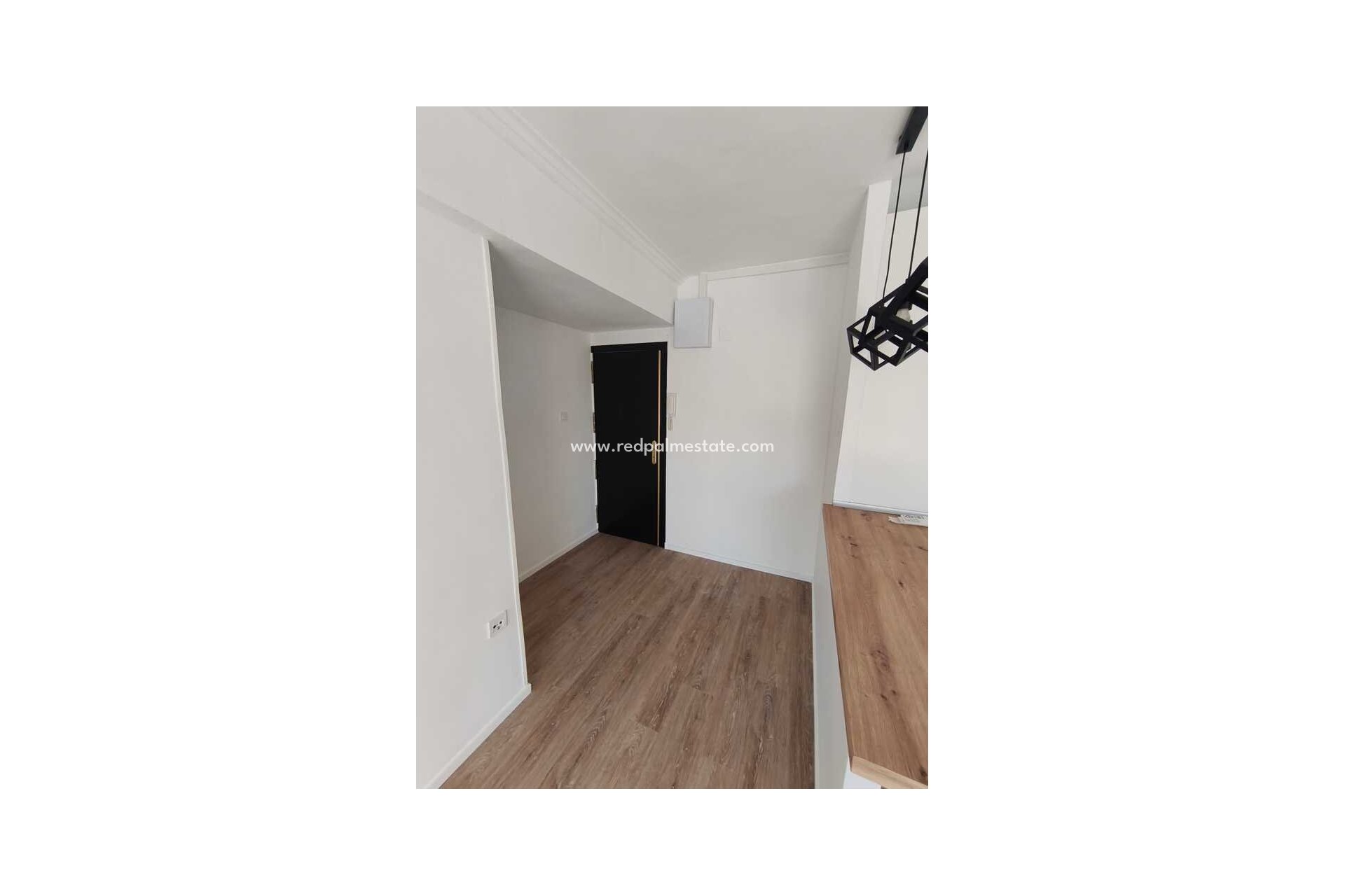 Revente - Appartement -
Torrevieja - Punta prima