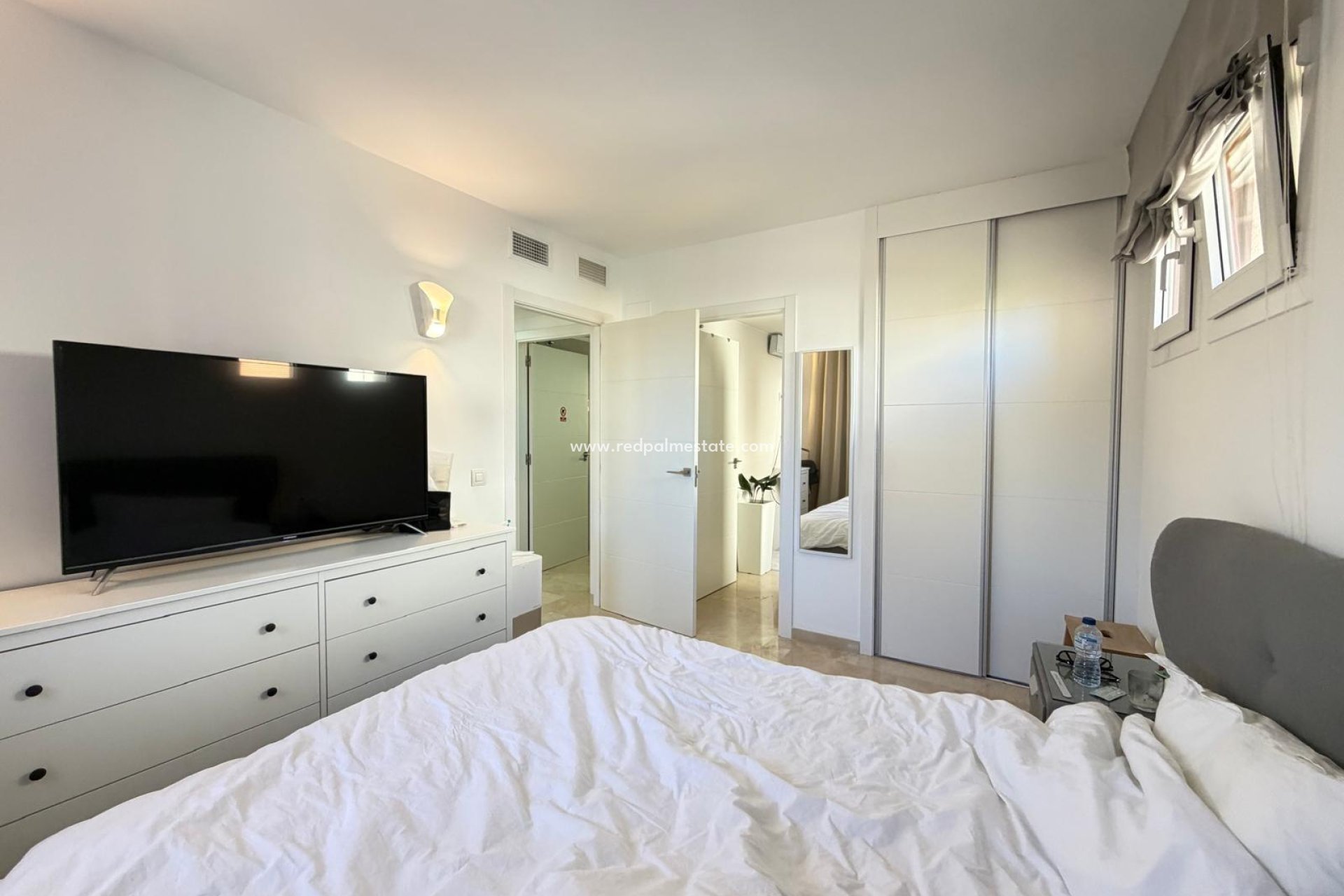 Revente - Appartement -
Torrevieja - Punta prima
