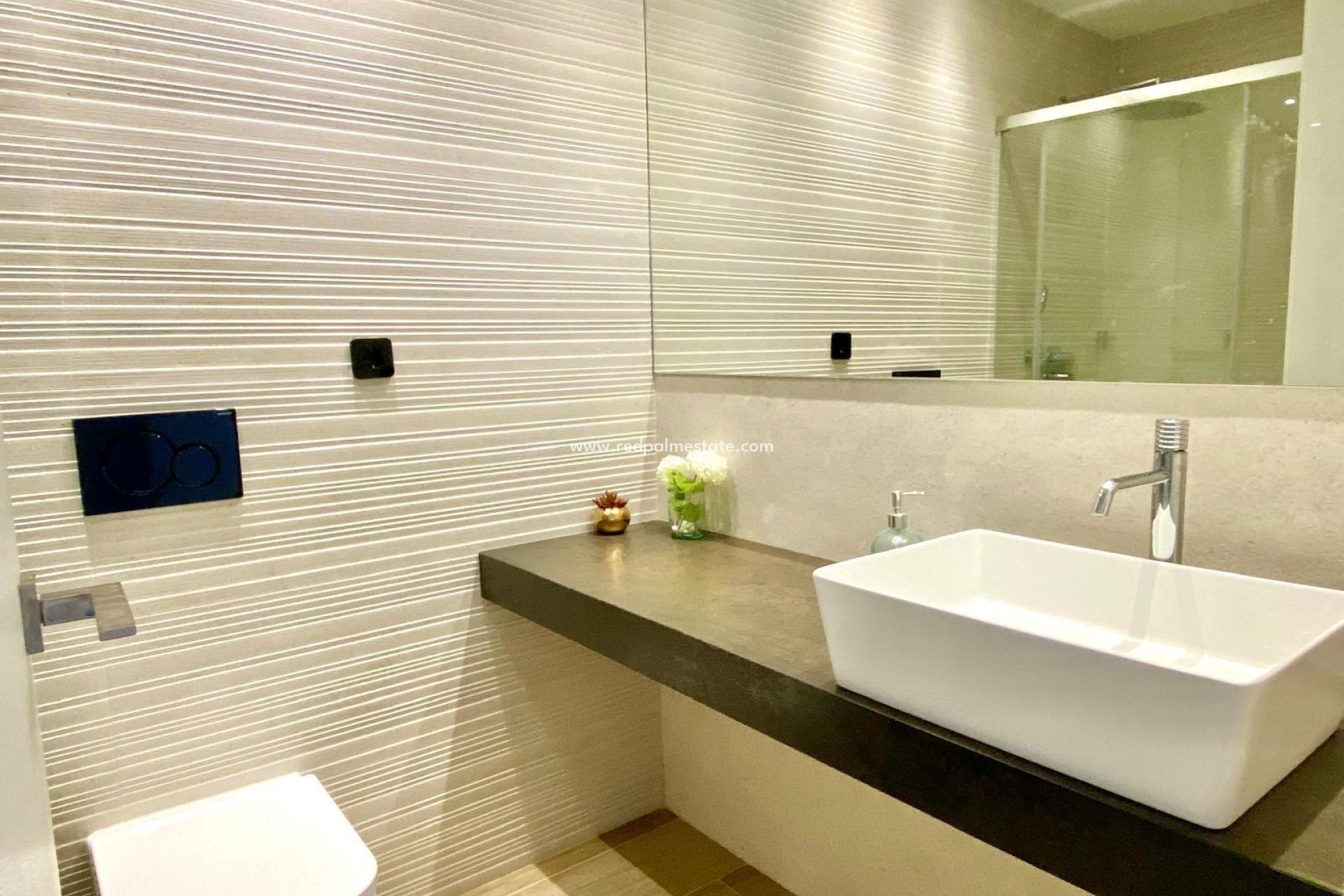 Revente - Appartement -
Torrevieja - Punta prima