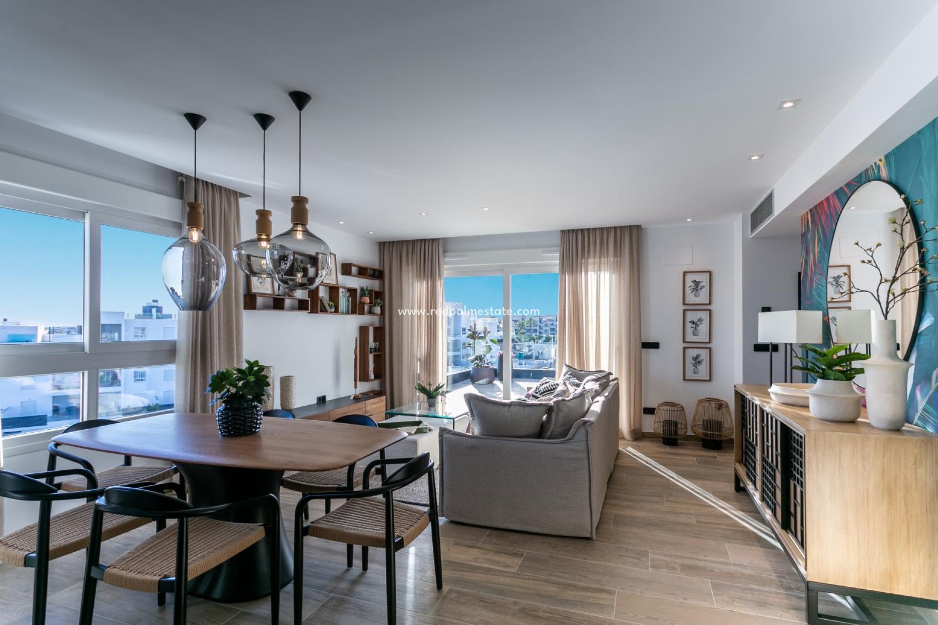 Revente - Appartement -
Torrevieja - Punta prima