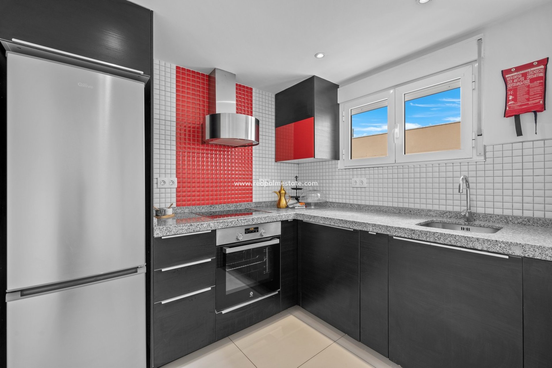 Revente - Appartement -
Torrevieja - Punta prima