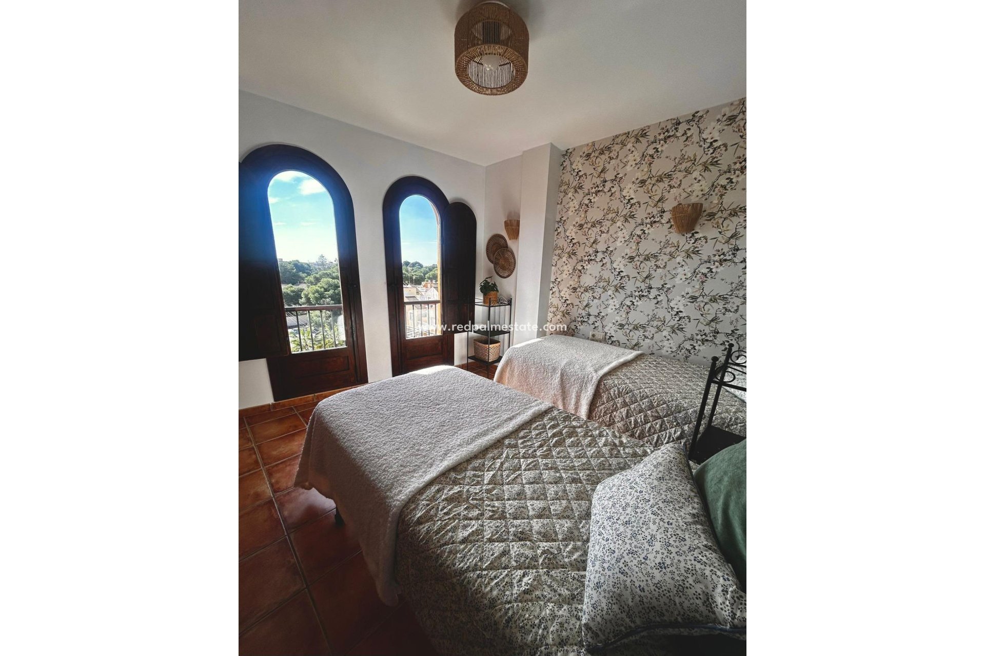 Revente - Appartement -
Torrevieja - Punta prima