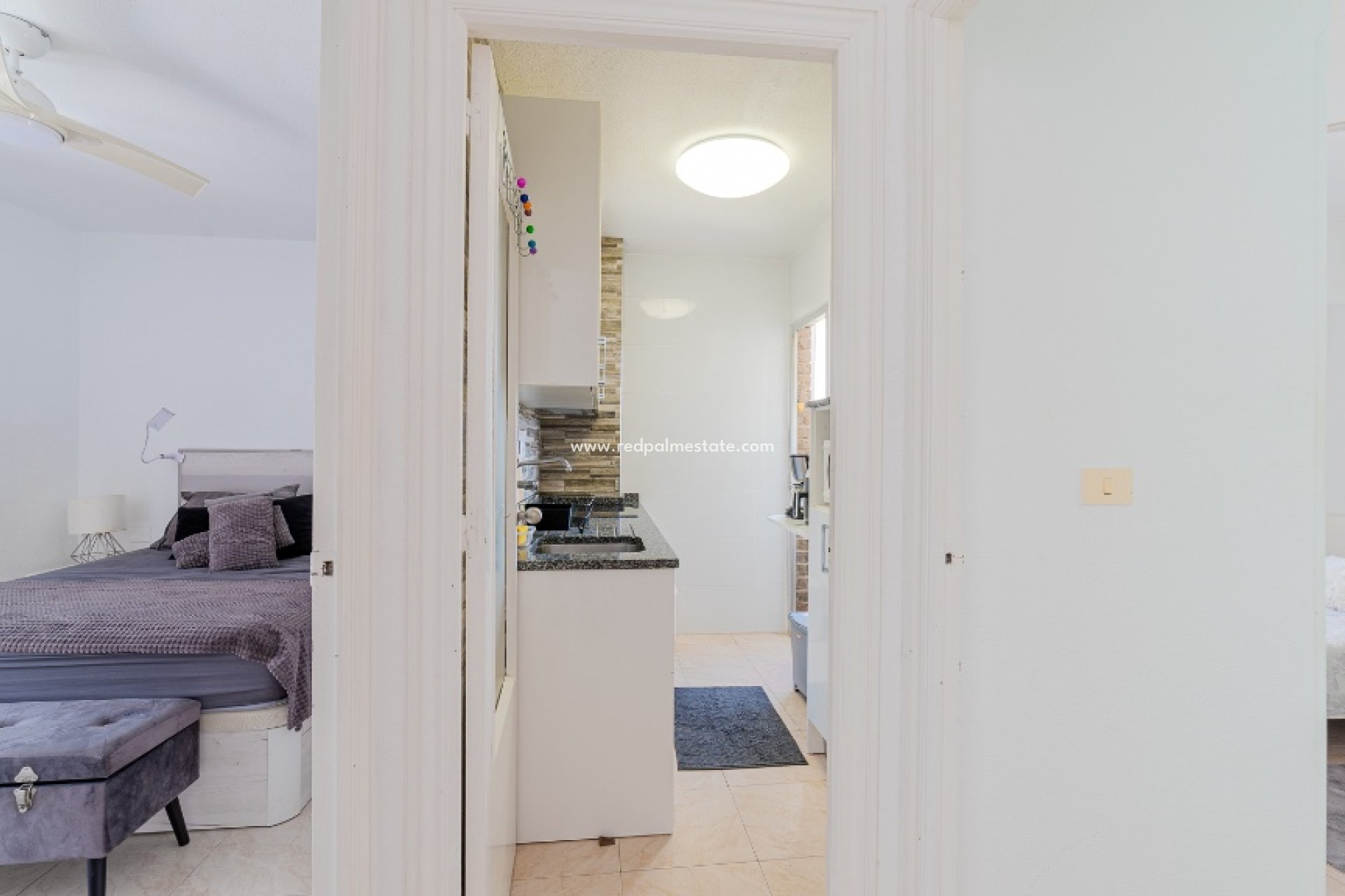 Revente - Appartement -
Torrevieja - Punta prima