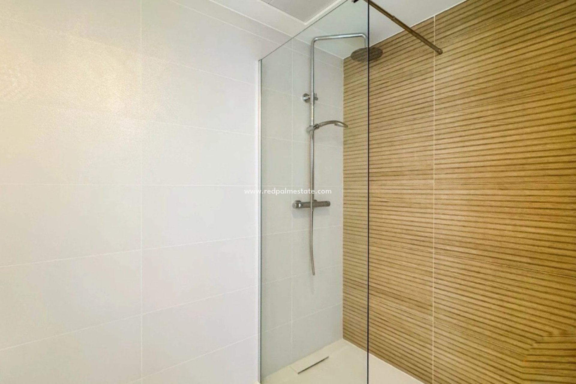 Revente - Appartement -
Torrevieja - Punta prima