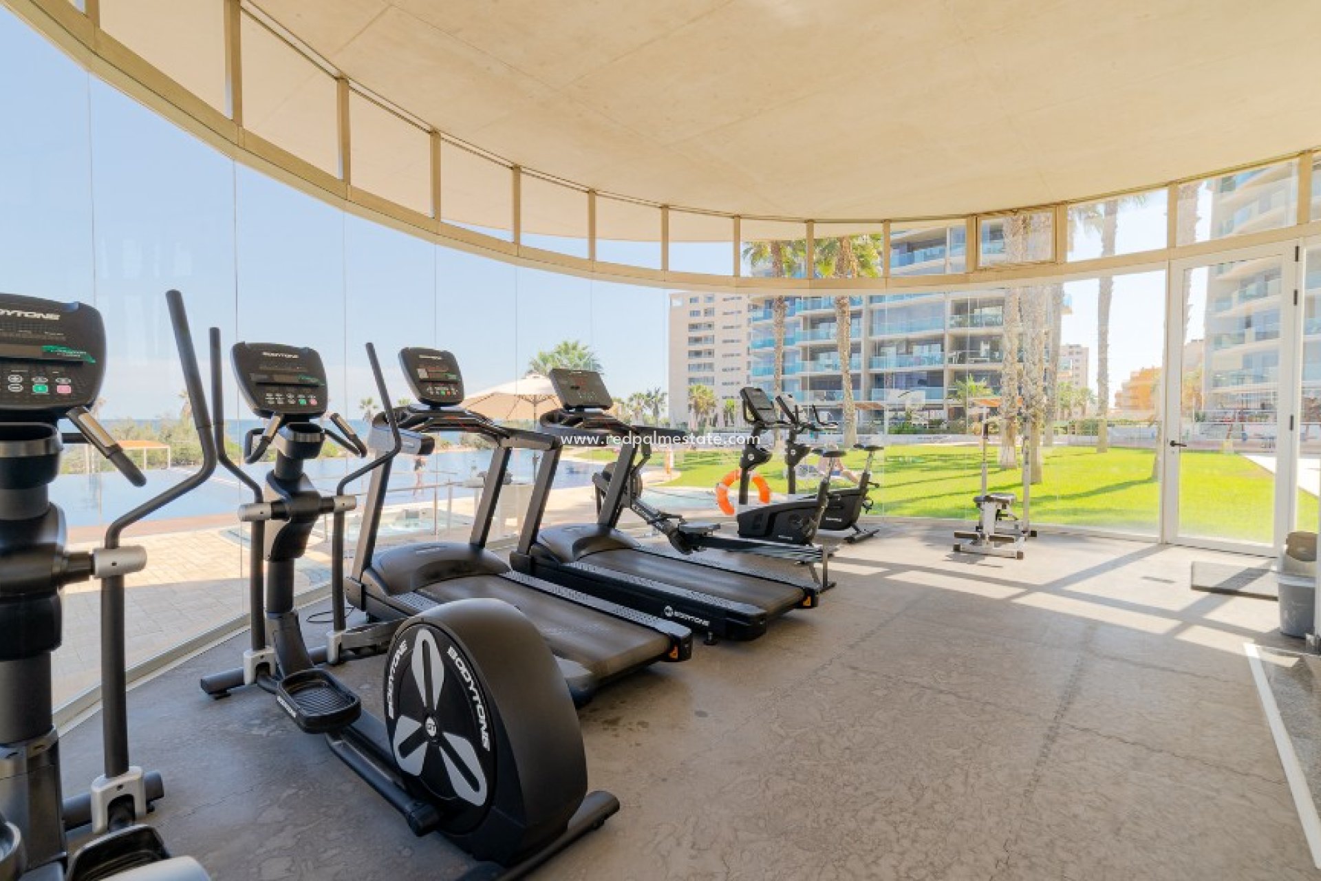 Revente - Appartement -
Torrevieja - Punta prima