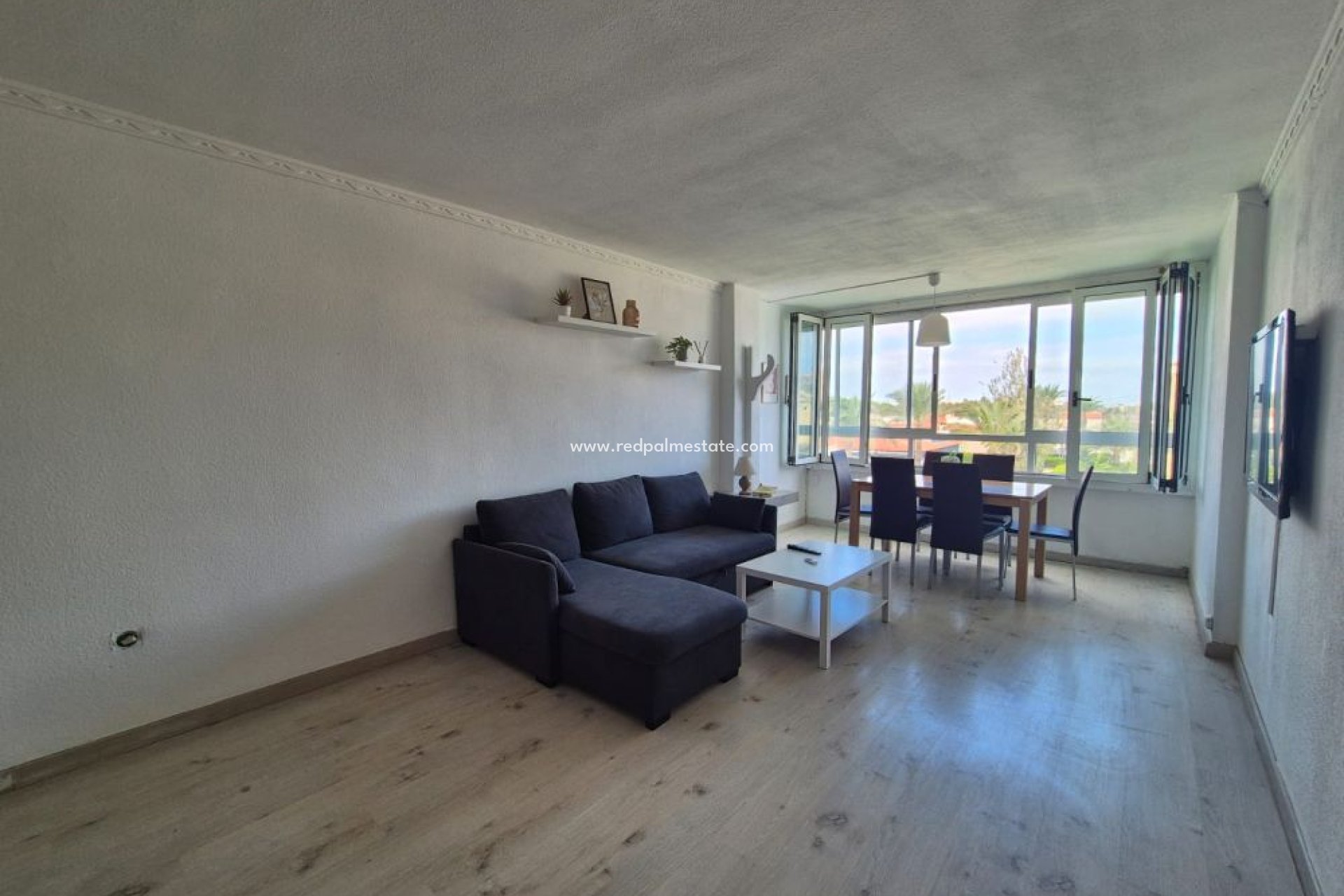 Revente - Appartement -
Torrevieja - Punta prima