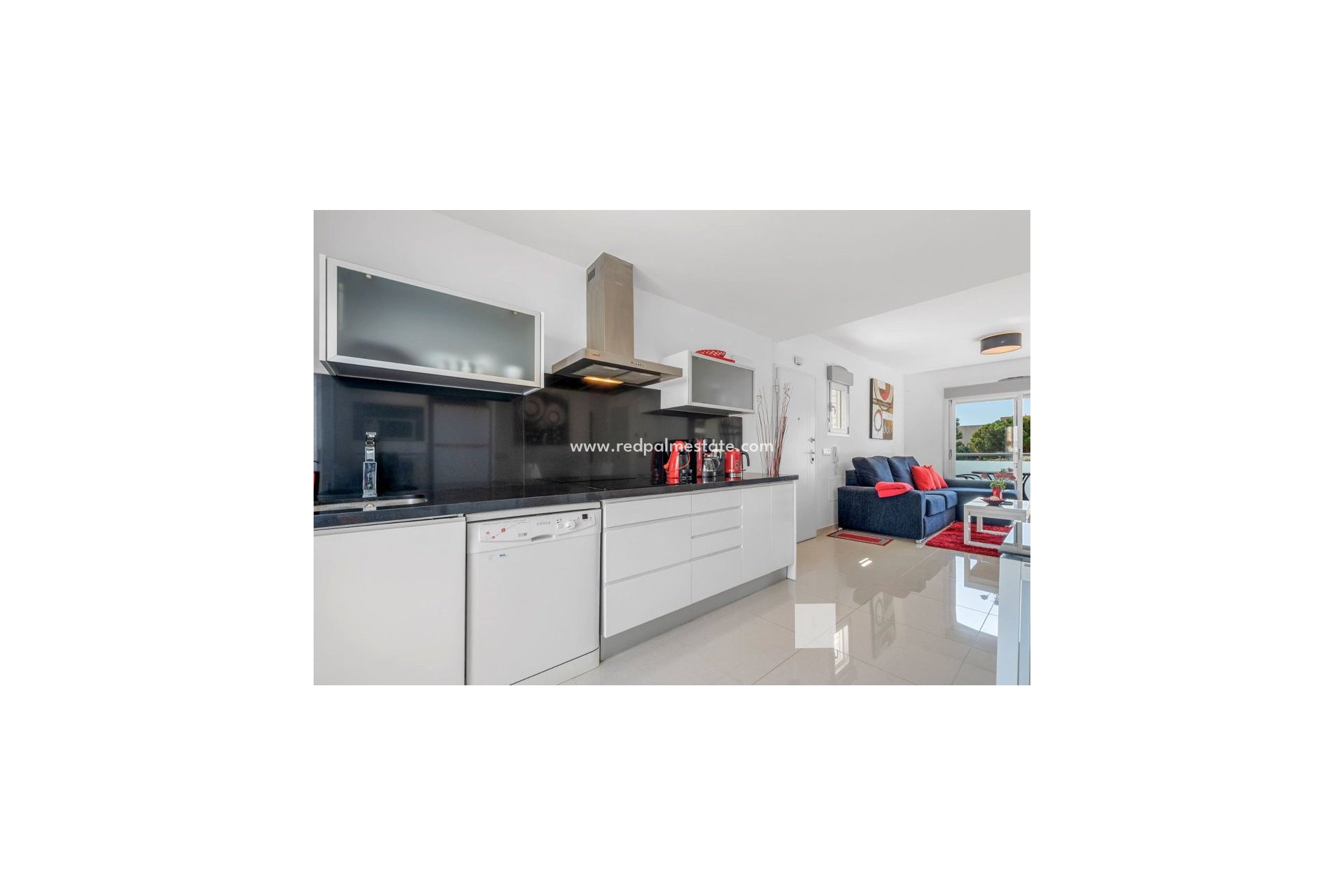 Revente - Appartement -
Torrevieja - Punta prima