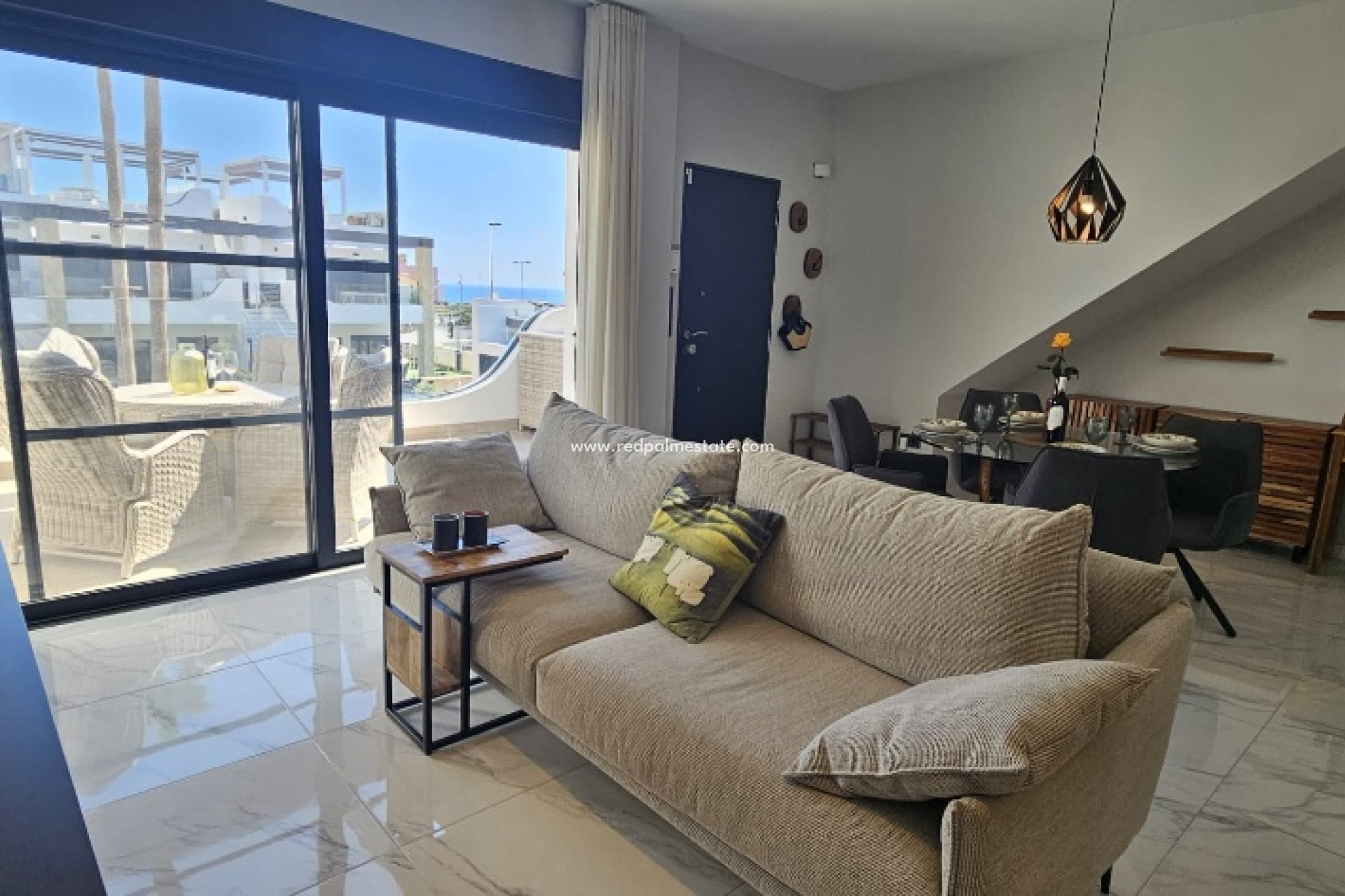 Revente - Appartement -
Torrevieja - Punta prima