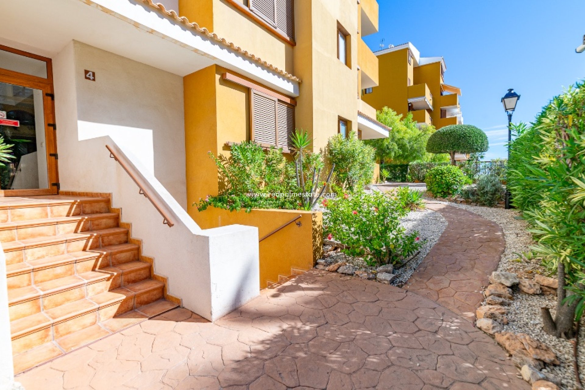 Revente - Appartement -
Torrevieja - Punta prima