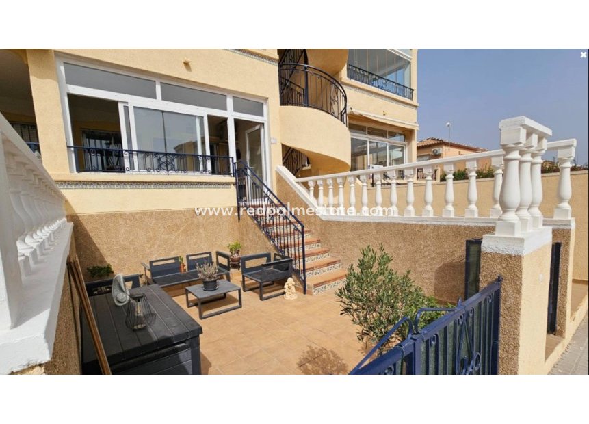 Revente - Appartement -
Torrevieja - Punta prima