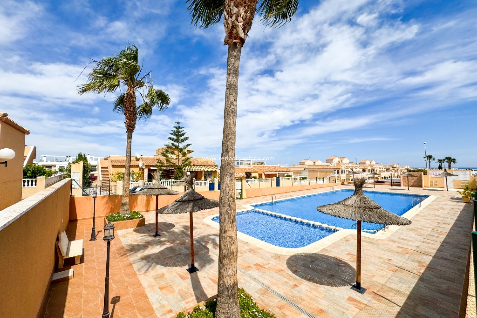 Revente - Appartement -
Torrevieja - Punta prima