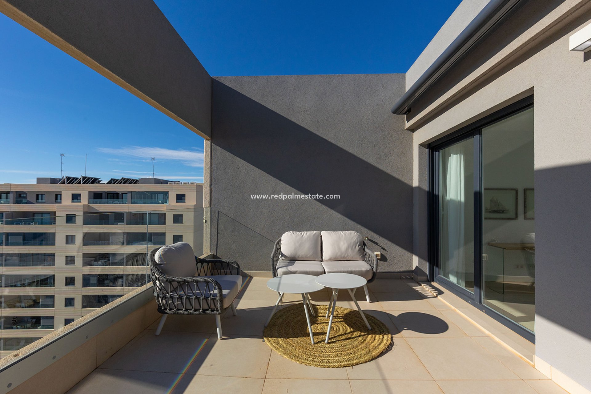 Revente - Appartement -
Torrevieja - Punta prima