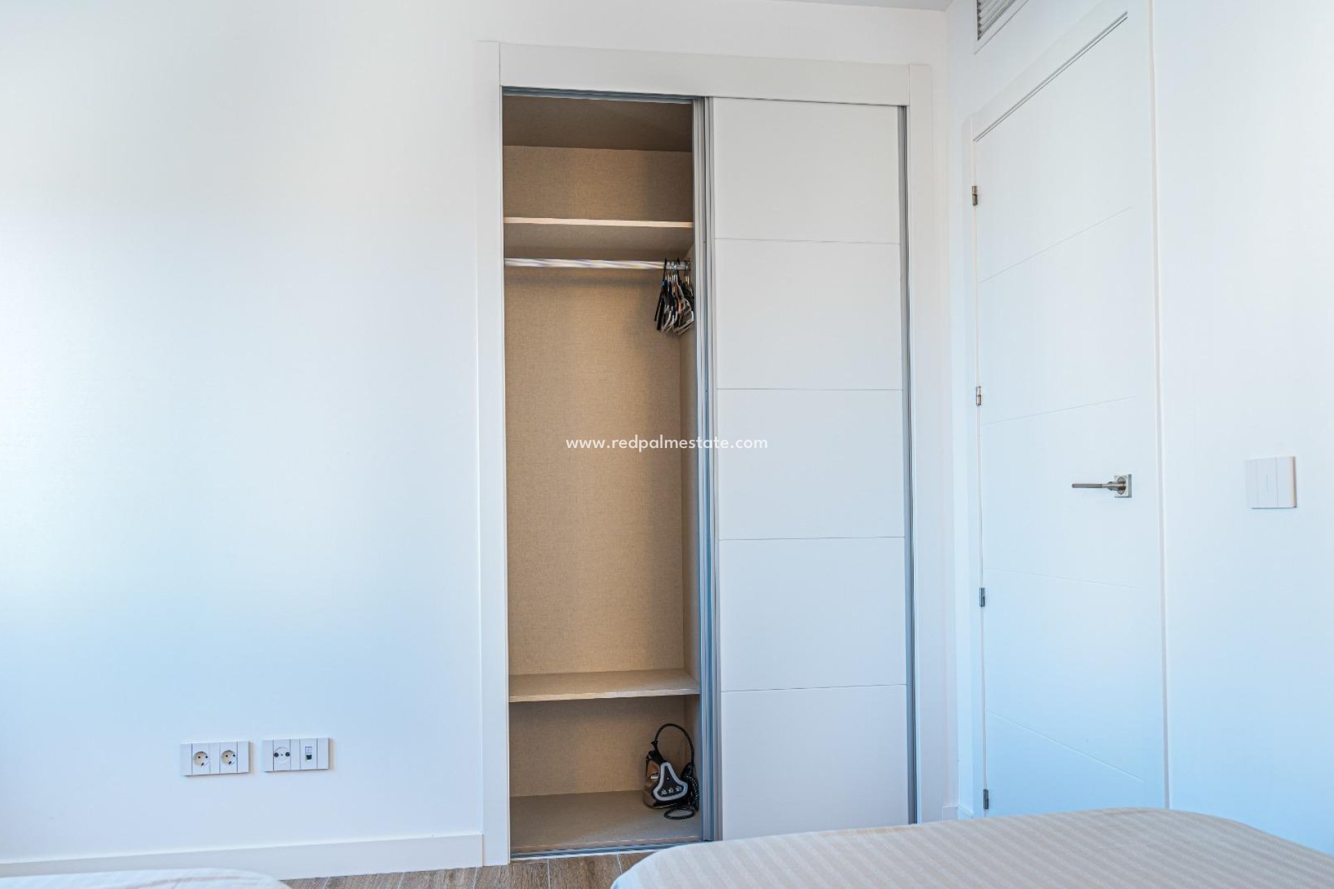 Revente - Appartement -
Torrevieja - Punta prima