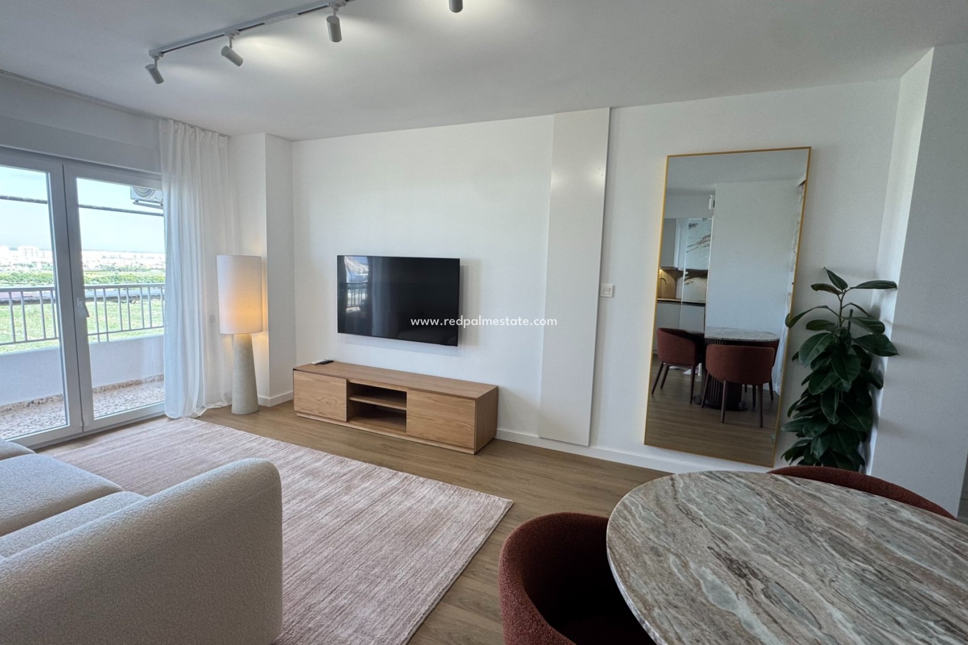 Revente - Appartement -
Torrevieja - Punta prima