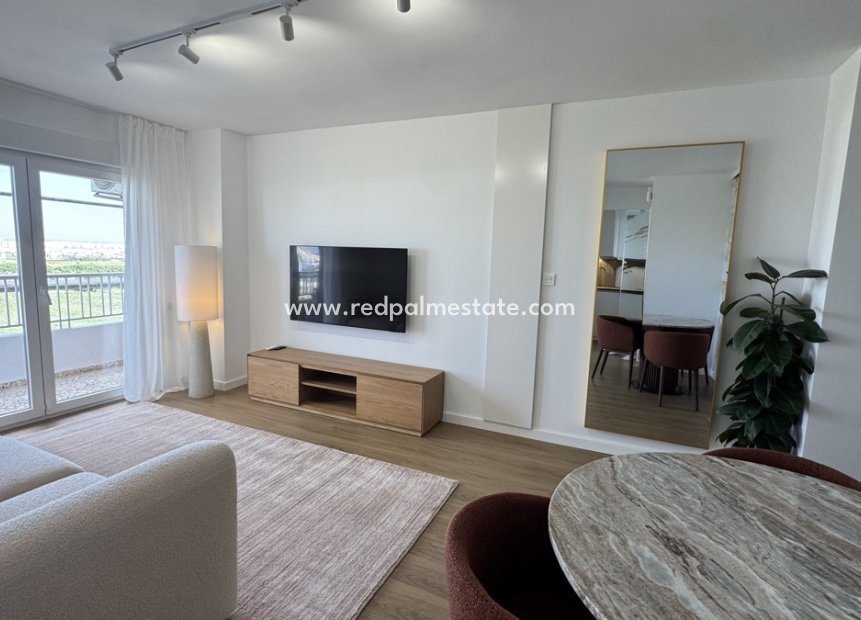 Revente - Appartement -
Torrevieja - Punta prima