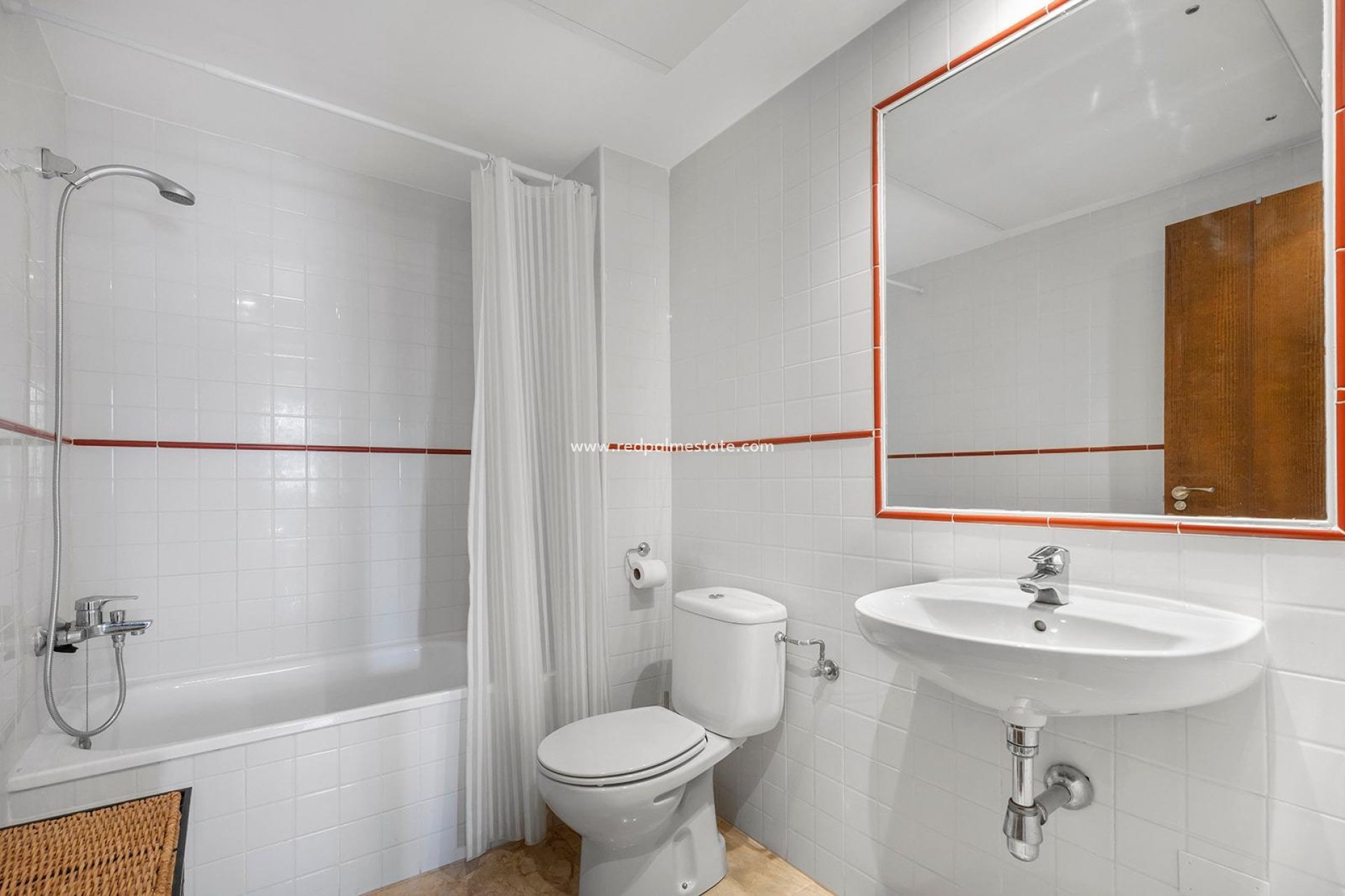 Revente - Appartement -
Torrevieja - Punta prima