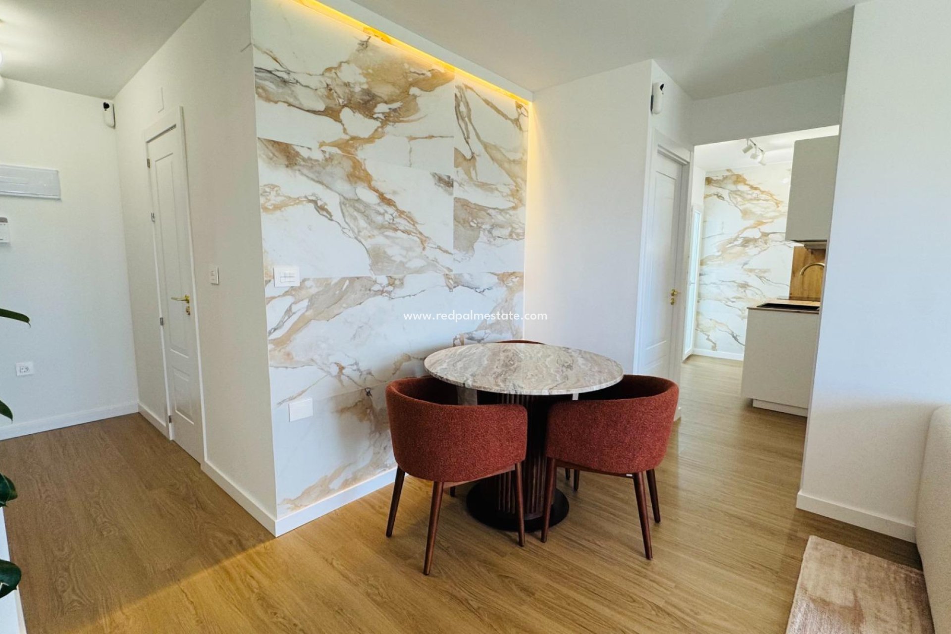 Revente - Appartement -
Torrevieja - Punta prima