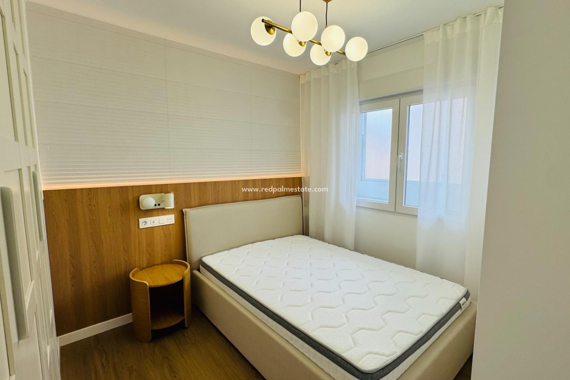 Revente - Appartement -
Torrevieja - Punta prima