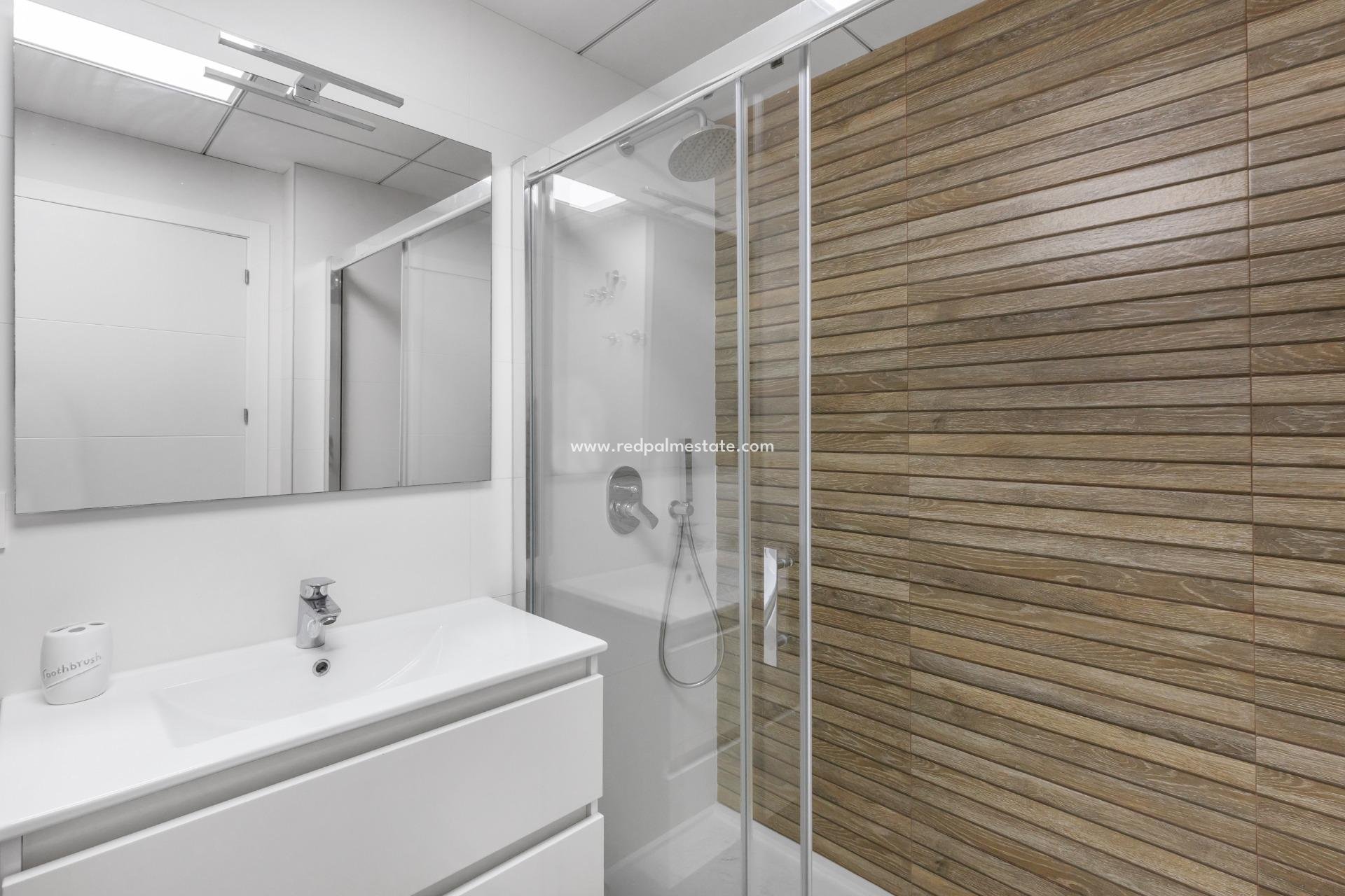 Revente - Appartement -
Torrevieja - Rosaleda-los frutales