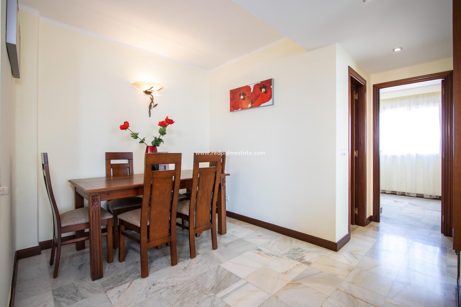 Revente - Appartement -
Torrevieja - Rosaleda-los frutales