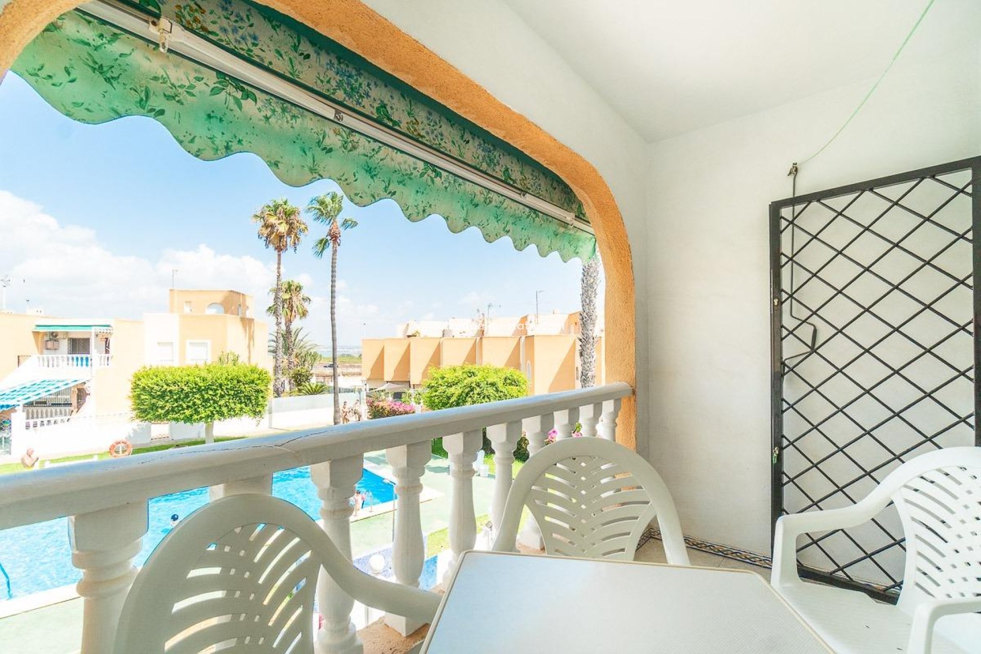 Revente - Appartement -
Torrevieja - Torreblanca