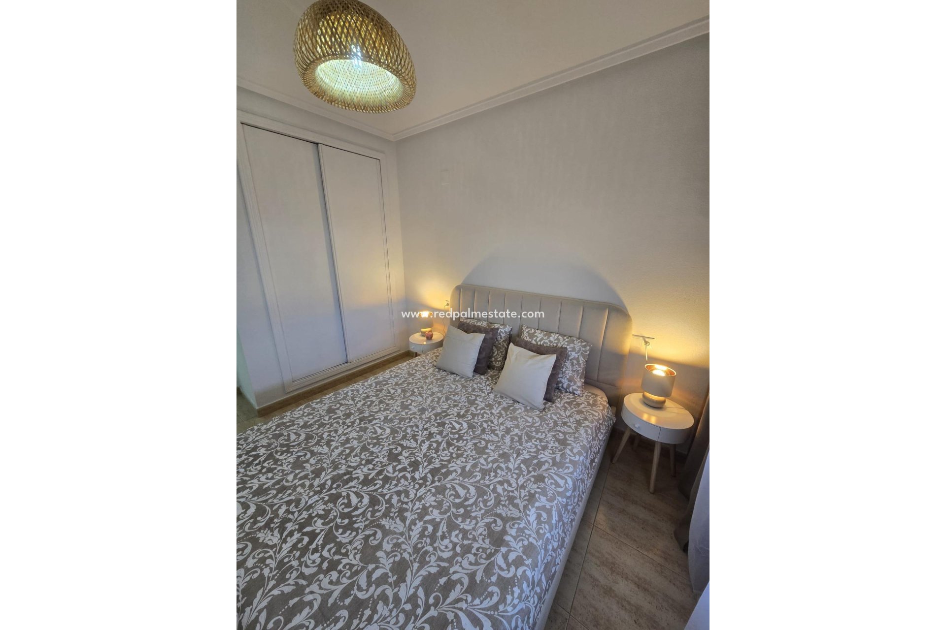 Revente - Appartement -
Torrevieja - Torreblanca