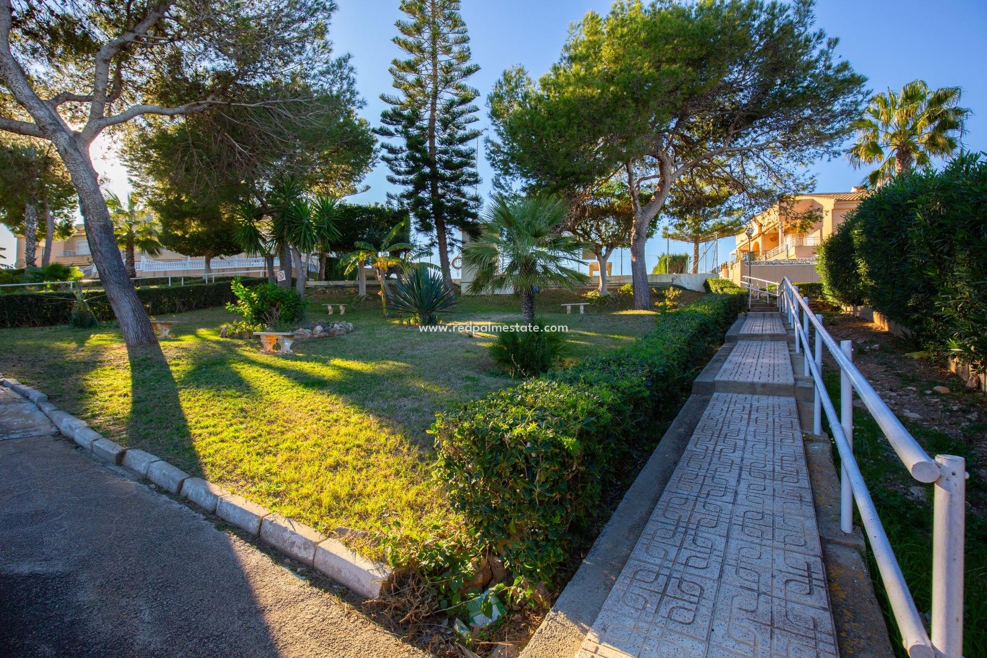Revente - Appartement -
Torrevieja - Torreblanca