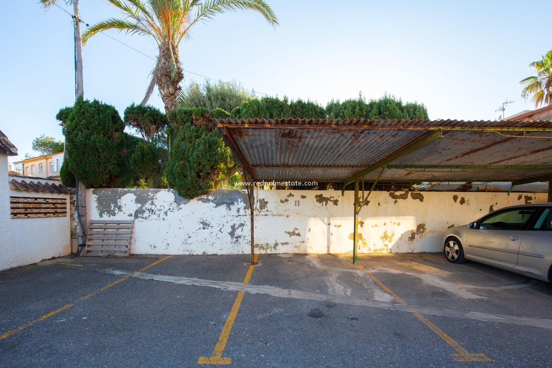 Revente - Appartement -
Torrevieja - Torreblanca