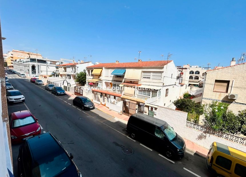 Revente - Appartement -
Torrevieja - Torrevieja Centro