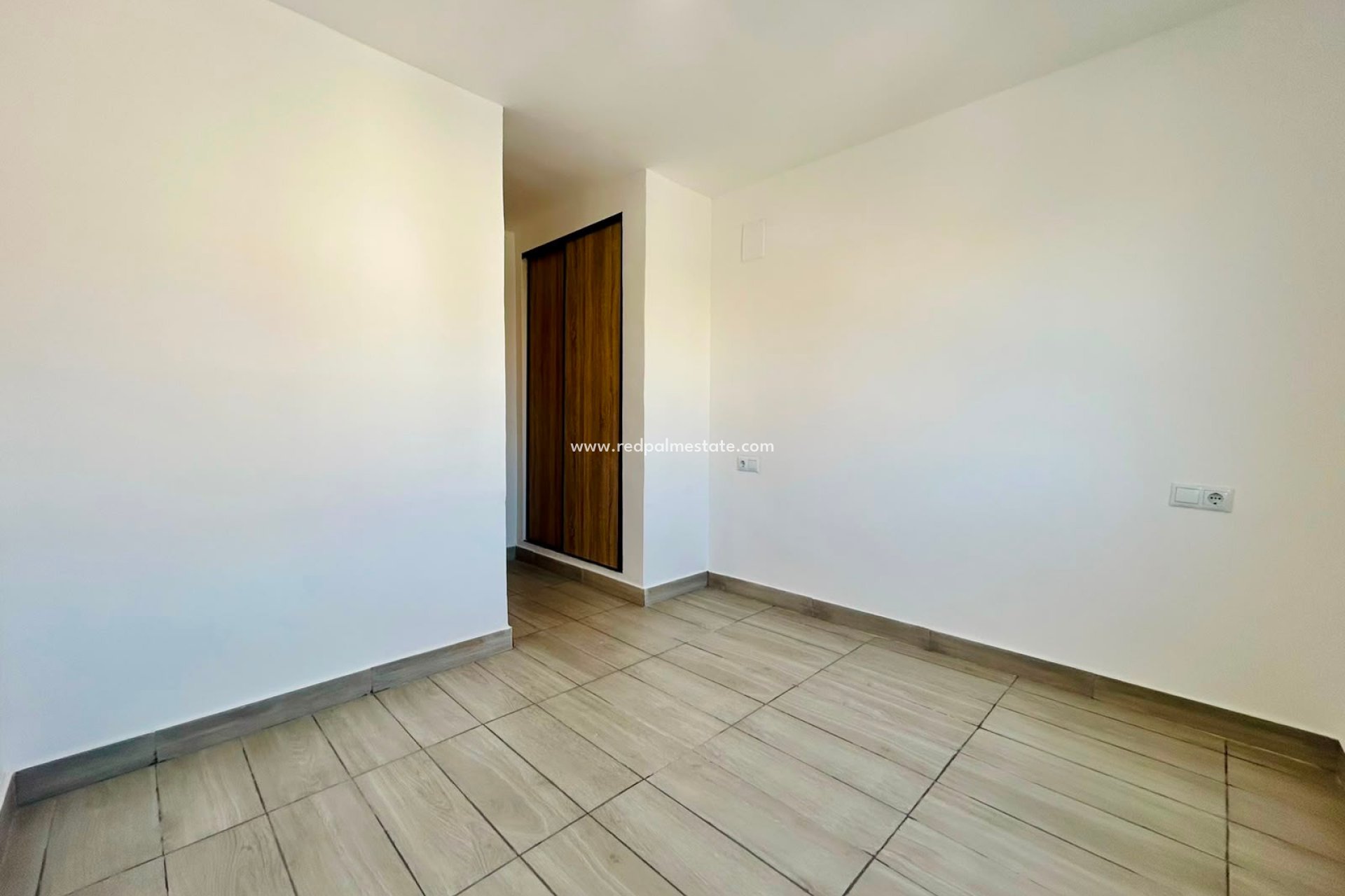 Revente - Appartement -
Torrevieja - Torrevieja Centro