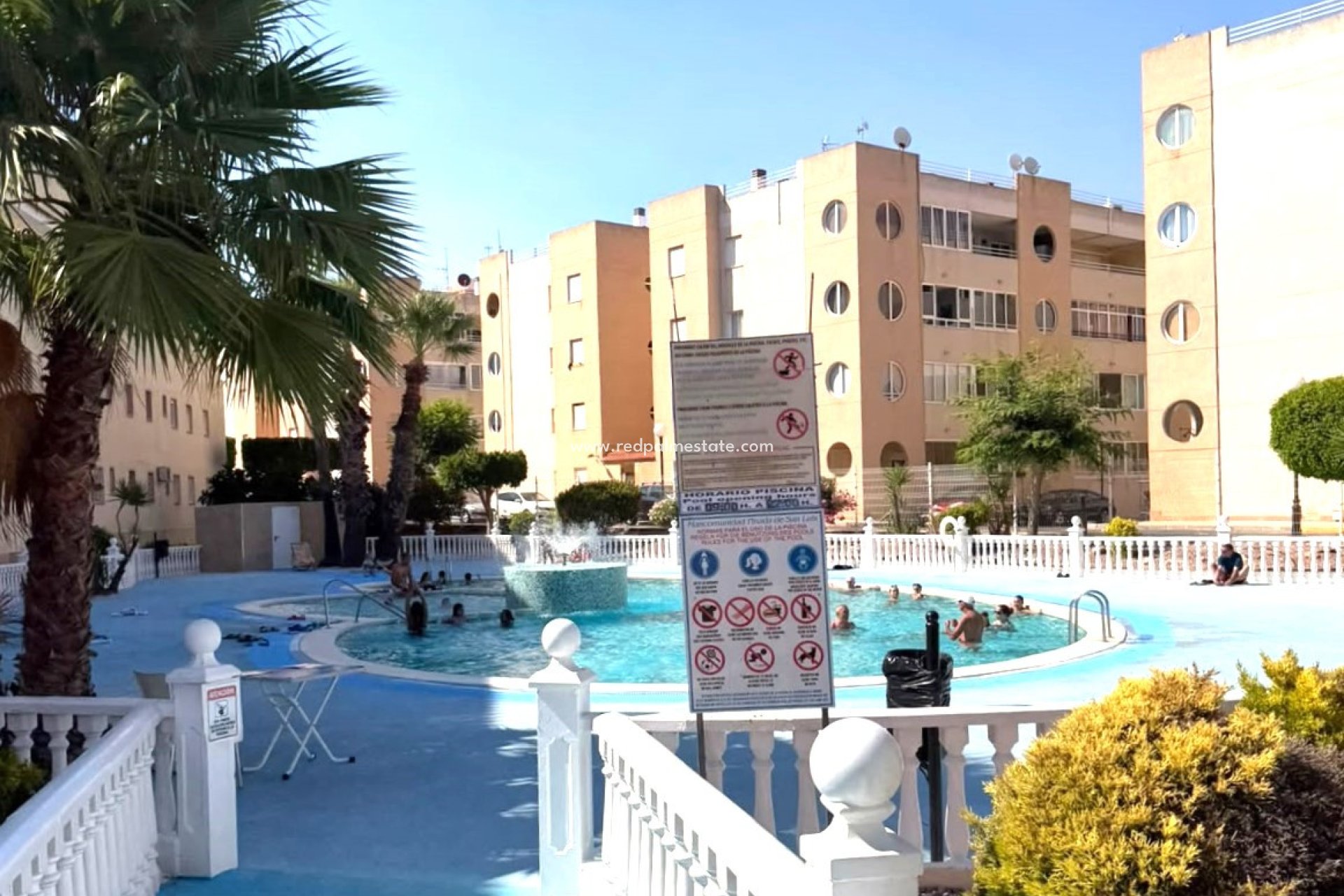 Revente - Appartement -
Torrevieja - Urbanización San Luis