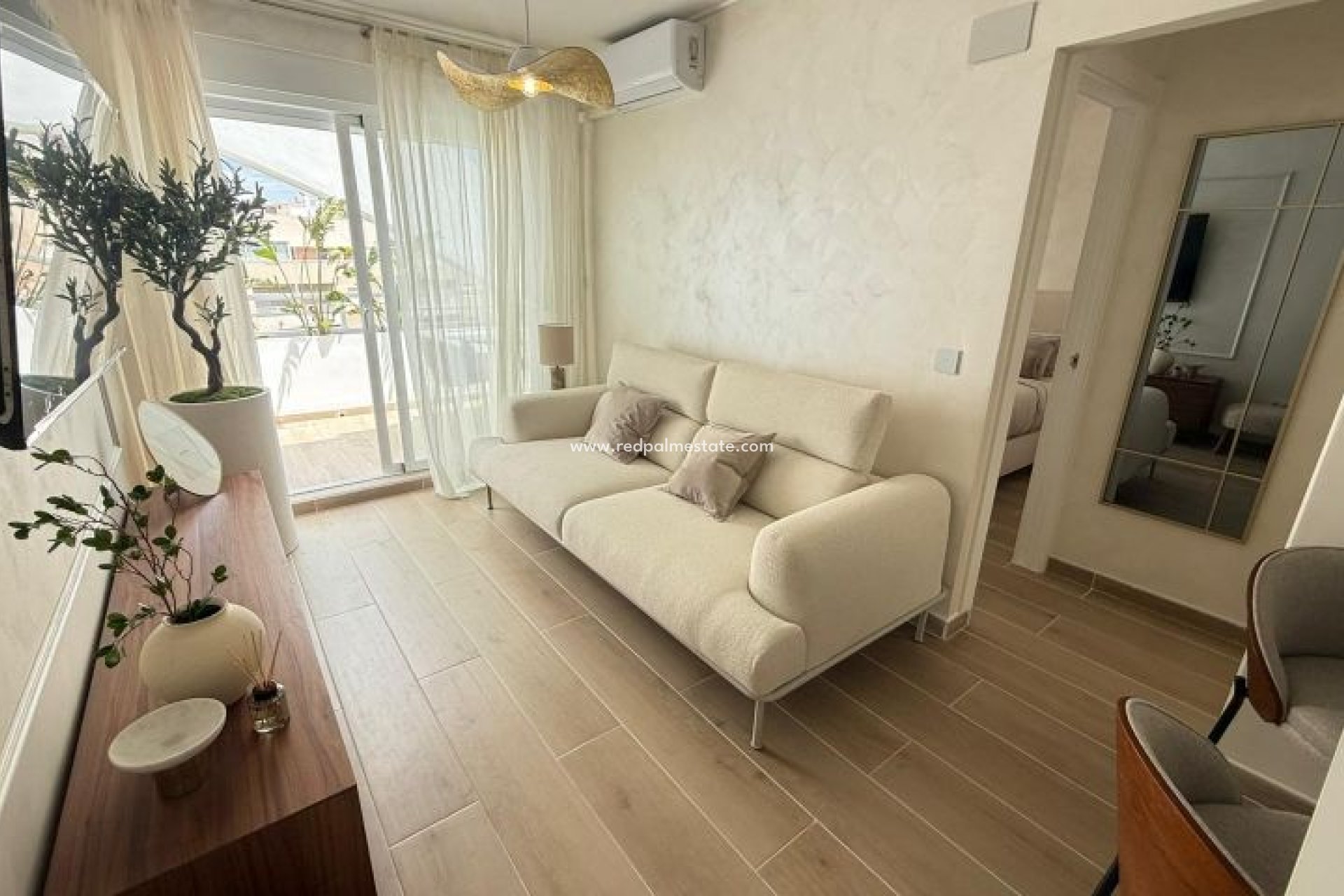 Revente - Appartement -
Torrevieja