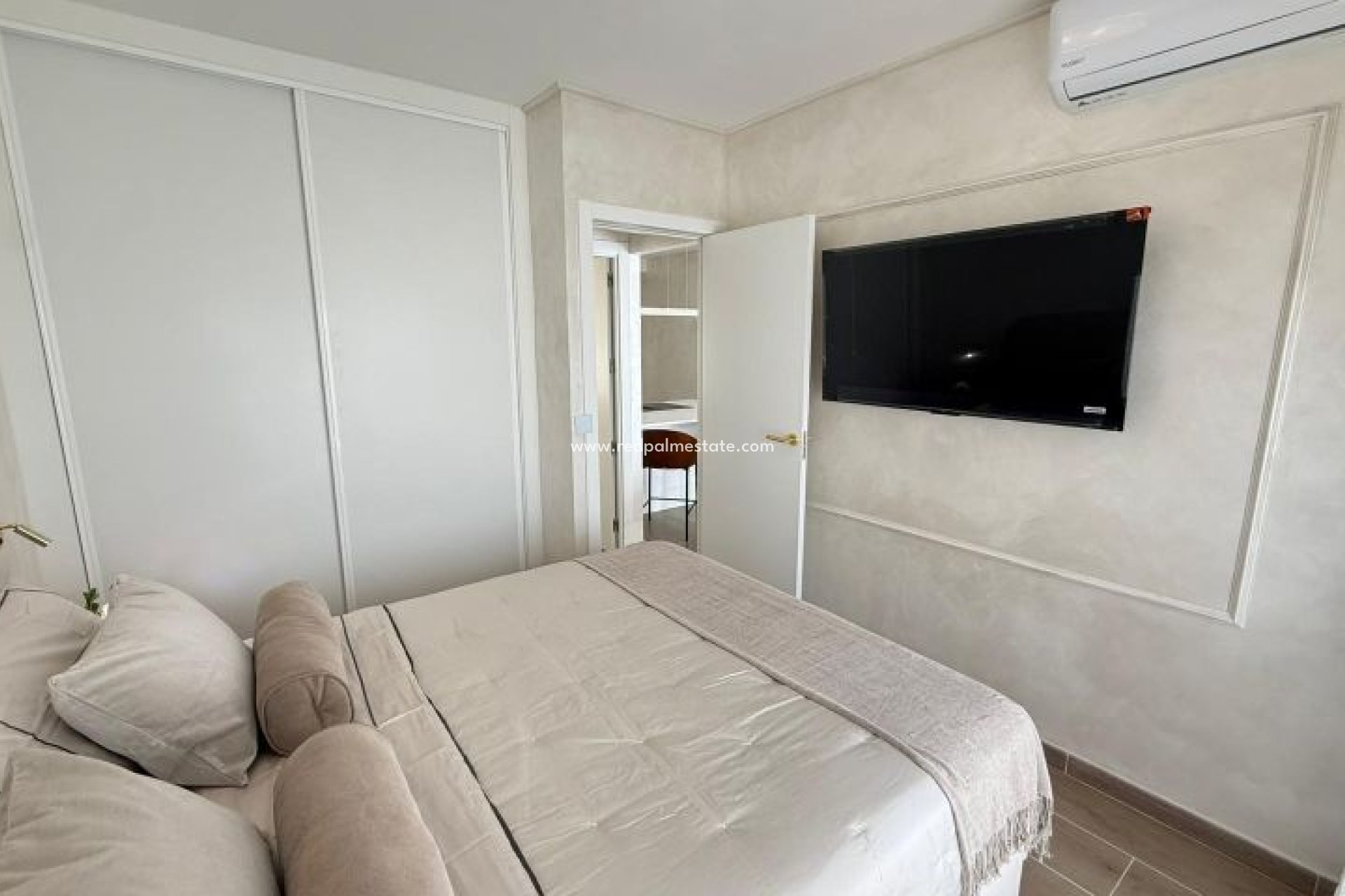 Revente - Appartement -
Torrevieja