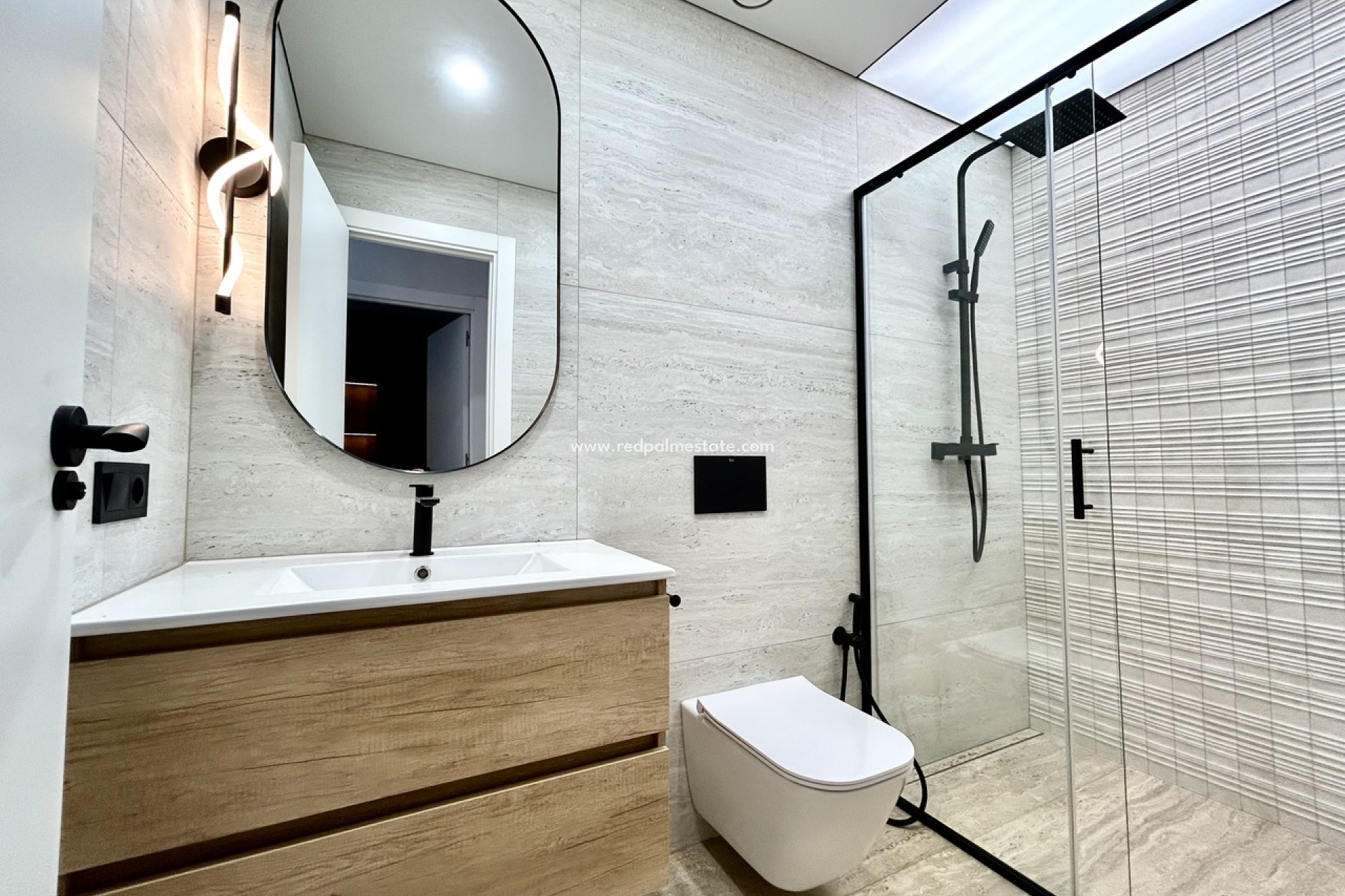 Revente - Appartement -
Torrevieja