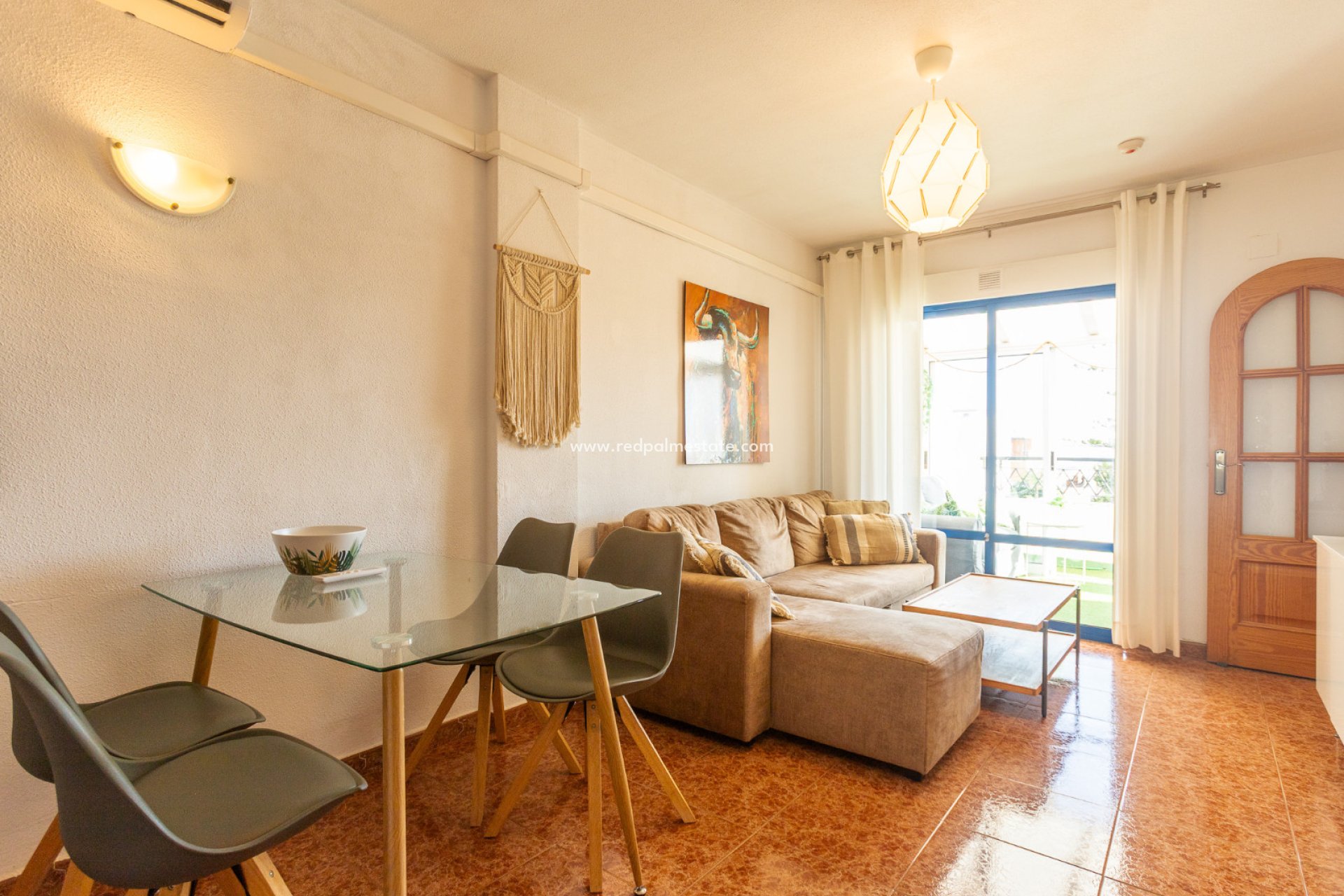 Revente - Appartement -
Torrevieja