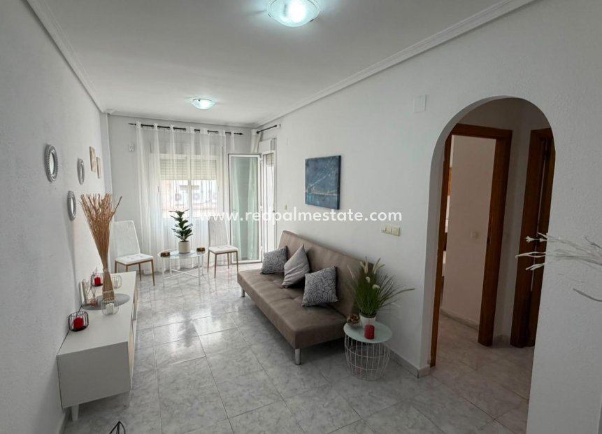 Revente - Appartement -
Torrevieja