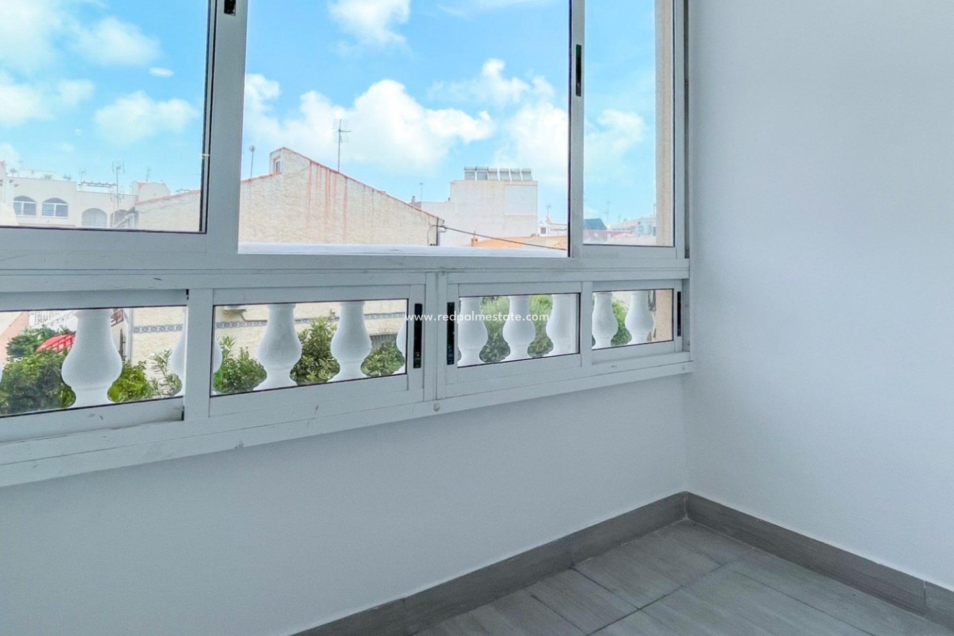 Revente - Appartement -
Torrevieja