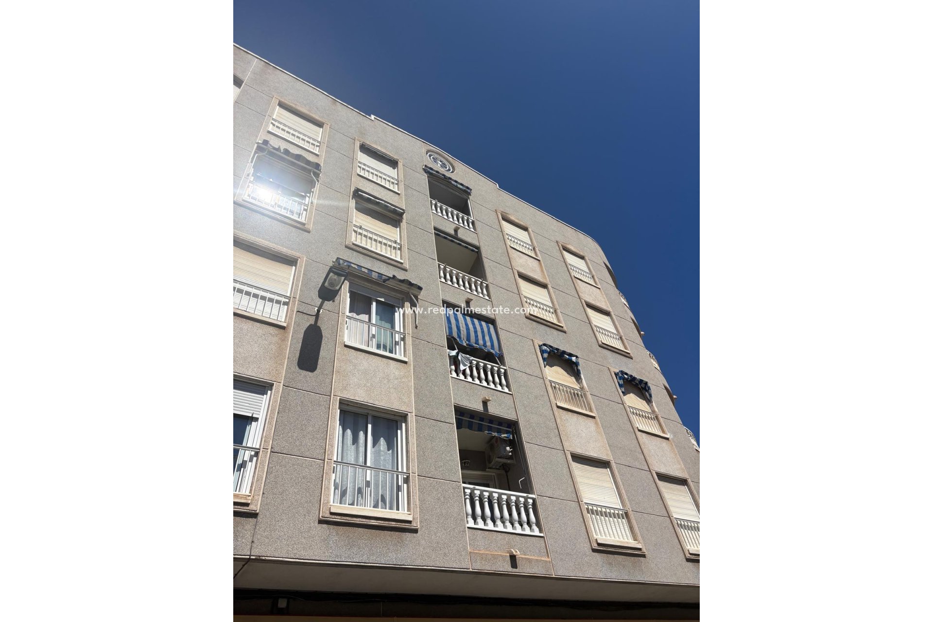 Revente - Appartement -
Torrevieja