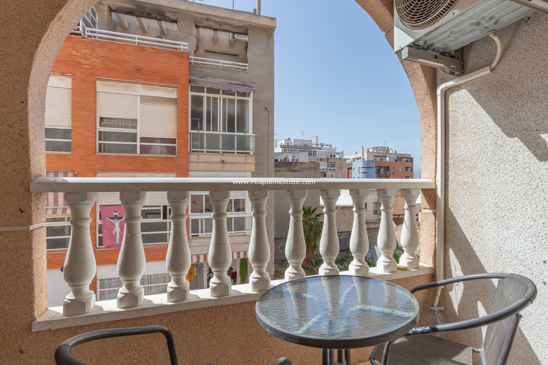 Revente - Appartement -
Torrevieja