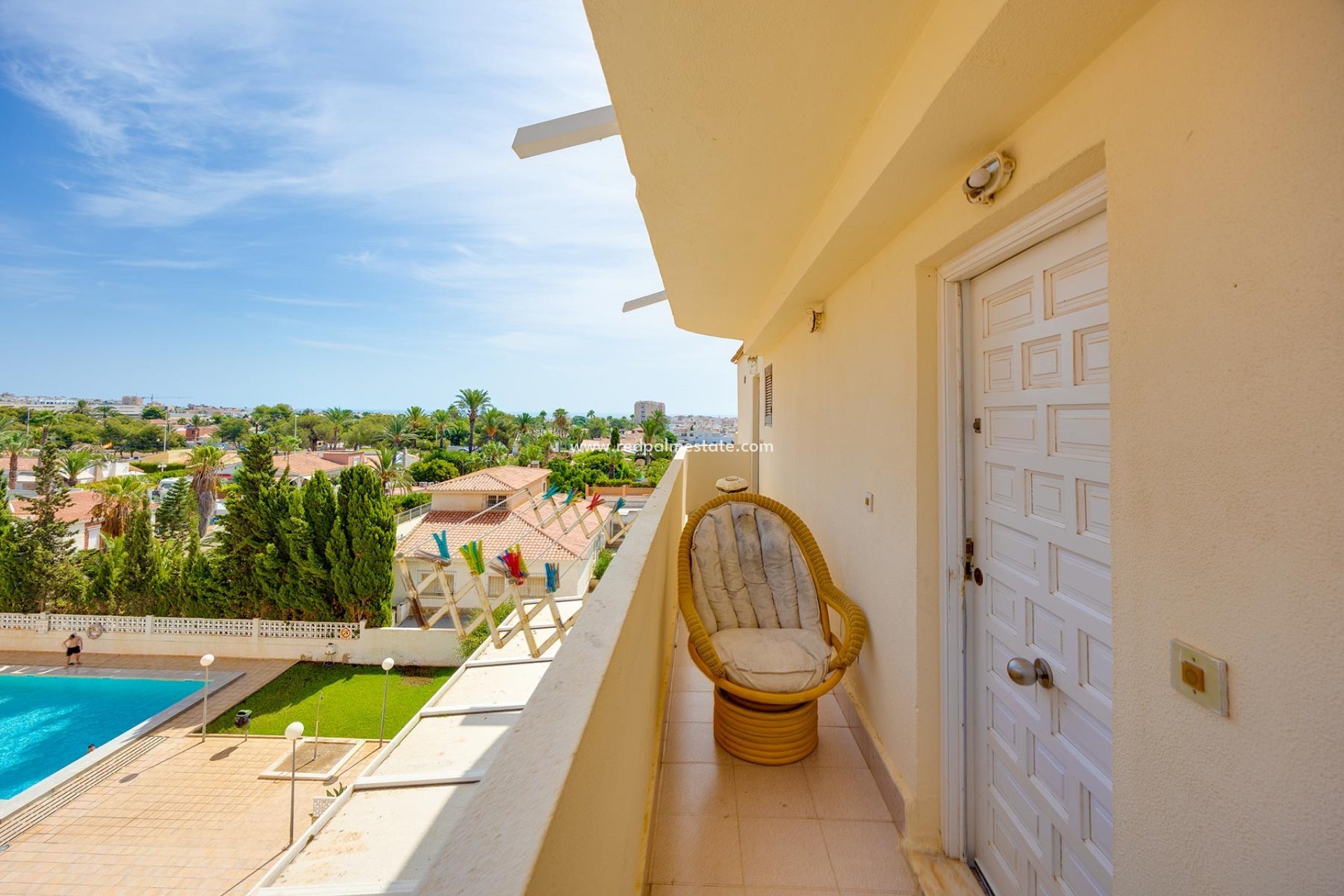 Revente - Appartement -
Torrevieja