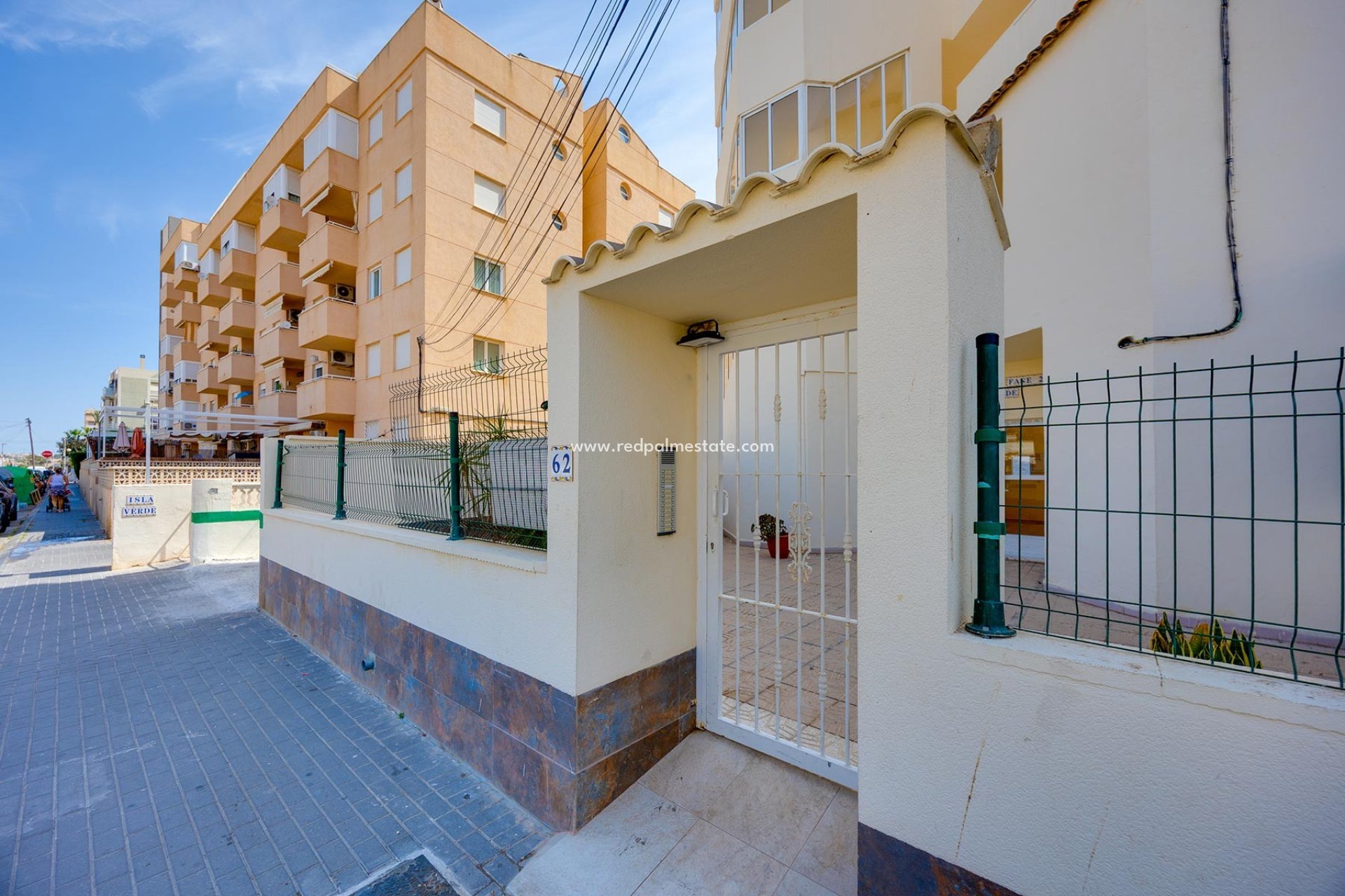 Revente - Appartement -
Torrevieja