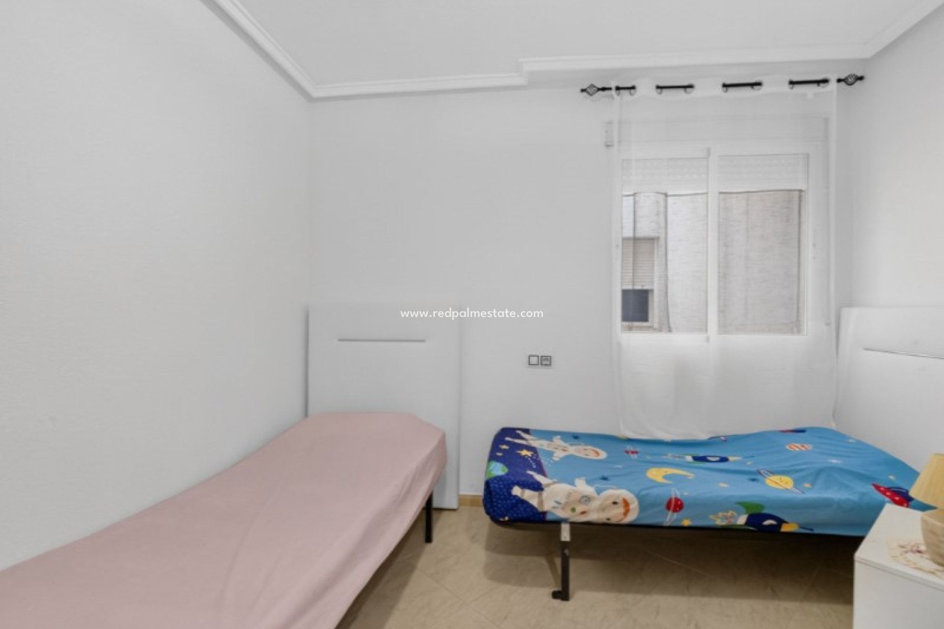 Revente - Appartement -
Torrevieja