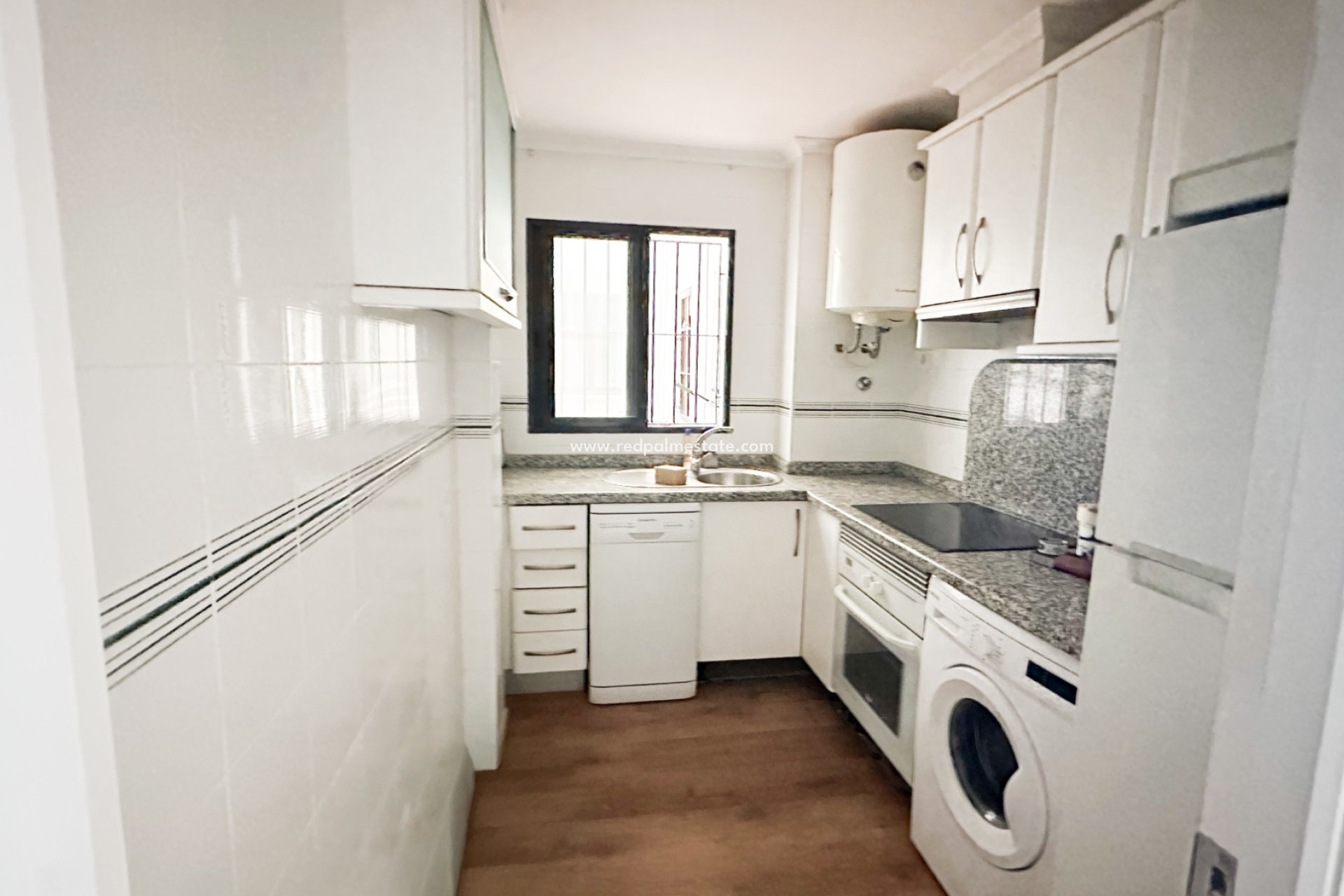 Revente - Appartement -
Torrevieja