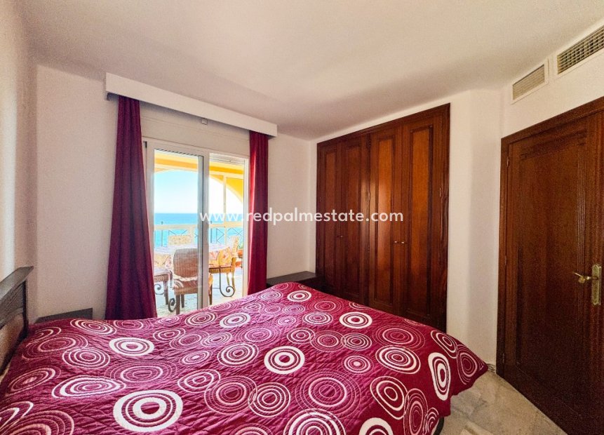 Revente - Appartement -
Torrevieja