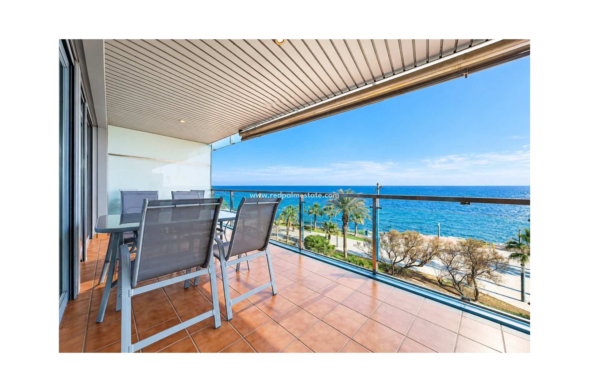 Revente - Appartement -
Torrevieja