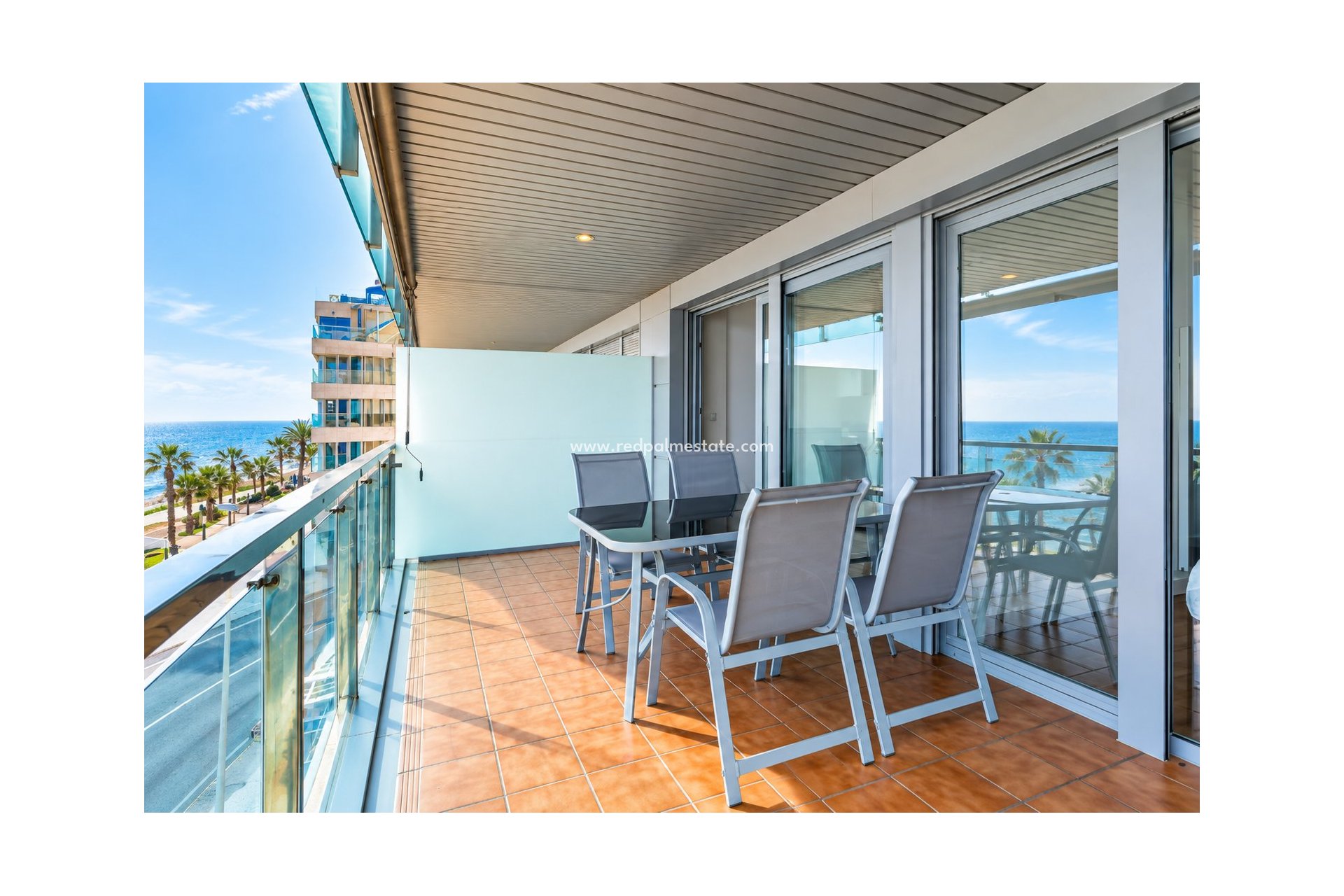 Revente - Appartement -
Torrevieja
