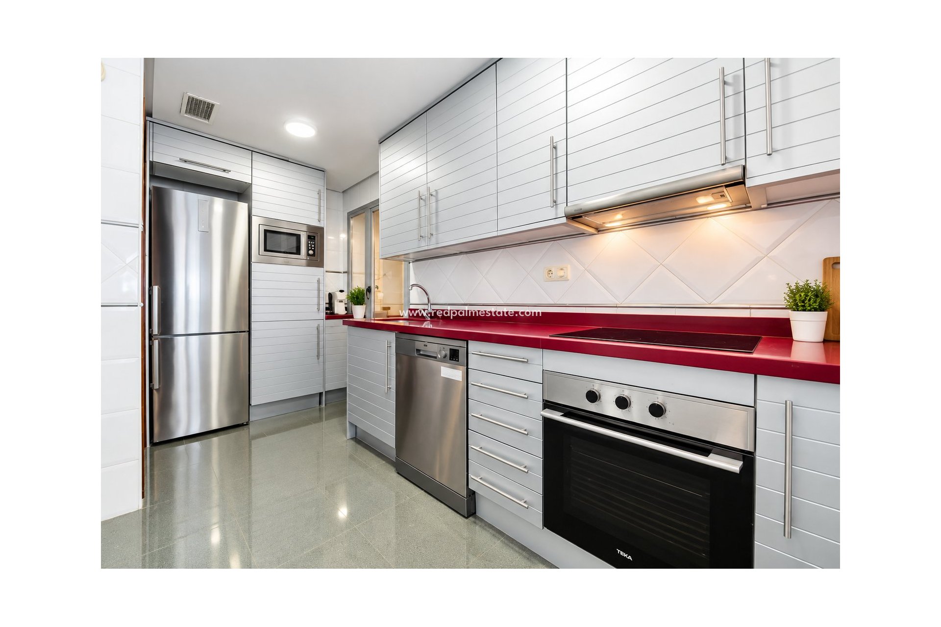 Revente - Appartement -
Torrevieja