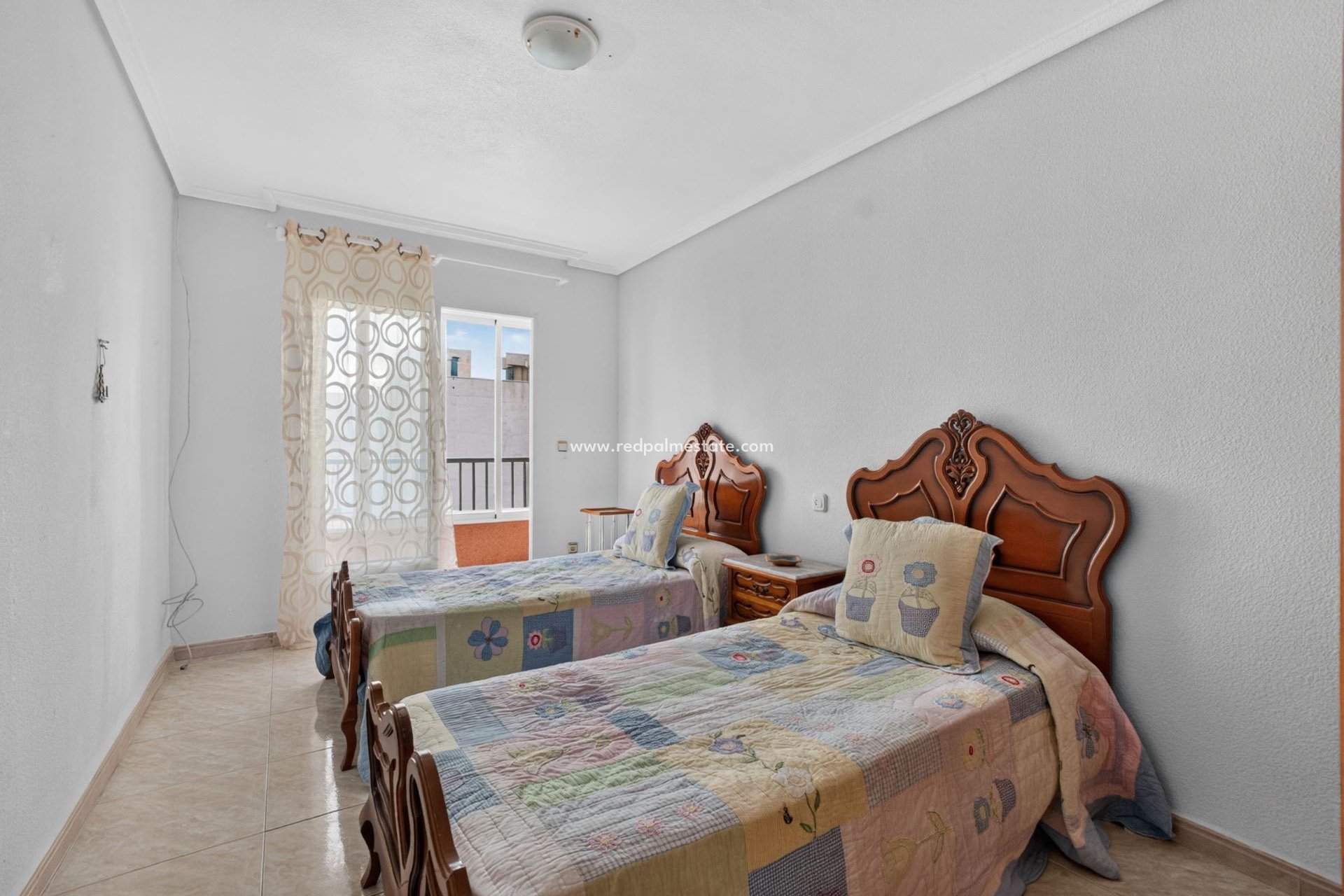 Revente - Appartement -
Torrevieja